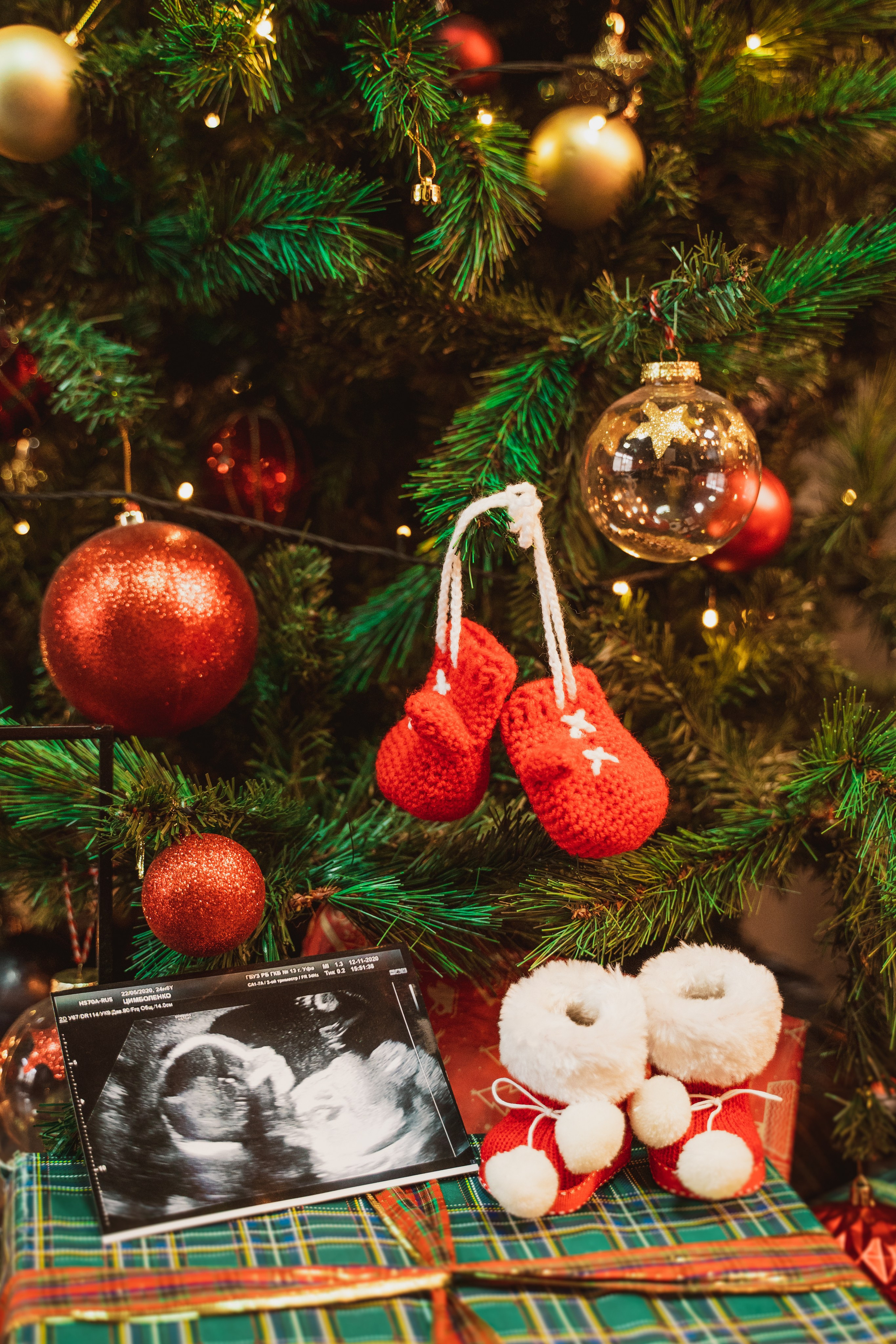 Новогодняя фотосессия беременности в студии. Анна и Кирилл. Свадебный и репортажный фотограф в Уфе| Осетрова Ольга