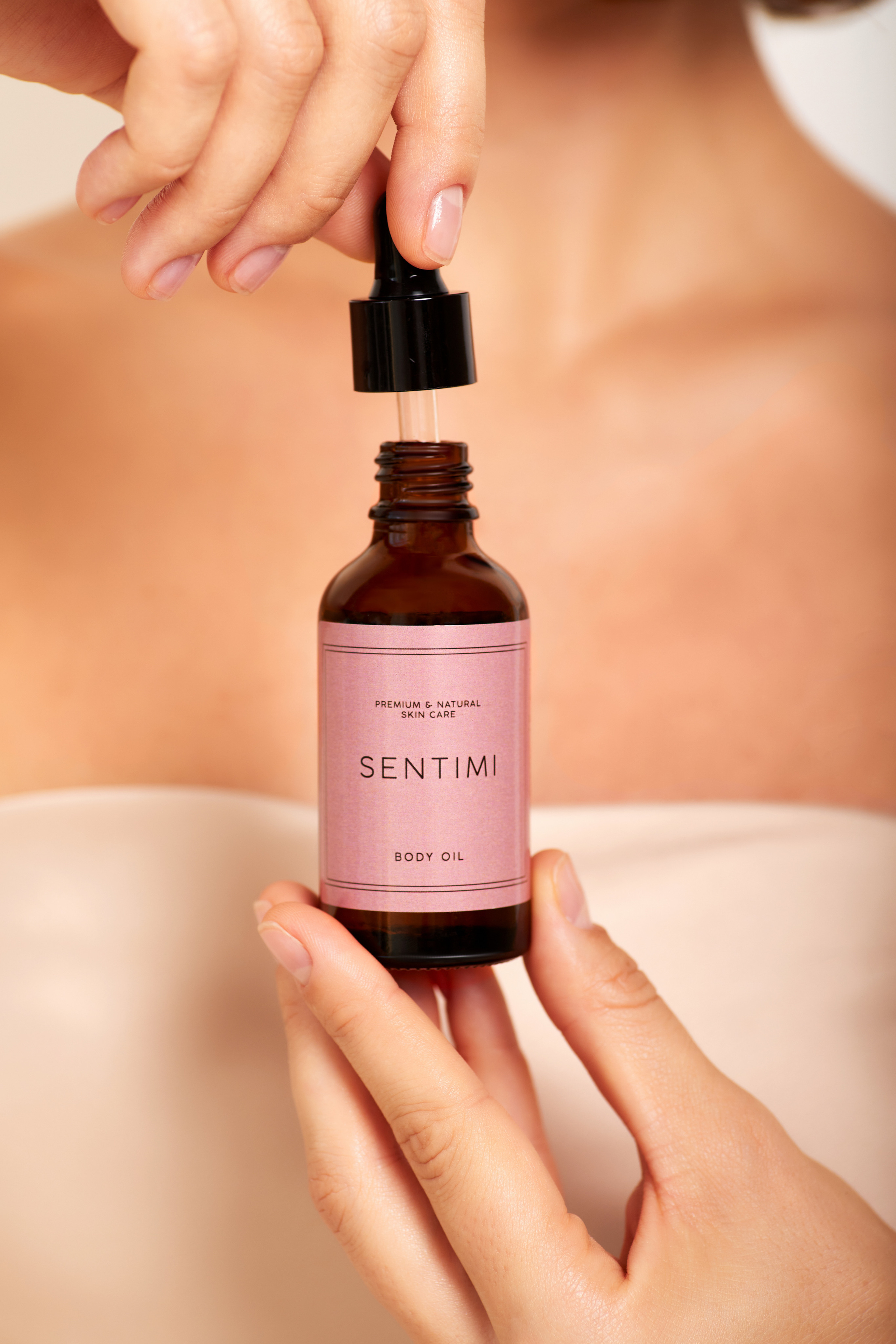 Косметический бренд «SENTIMI». Выведите свои товары на новый уровень с профессиональной предметной фотографией. Предметный фотограф Юлия Кравченко