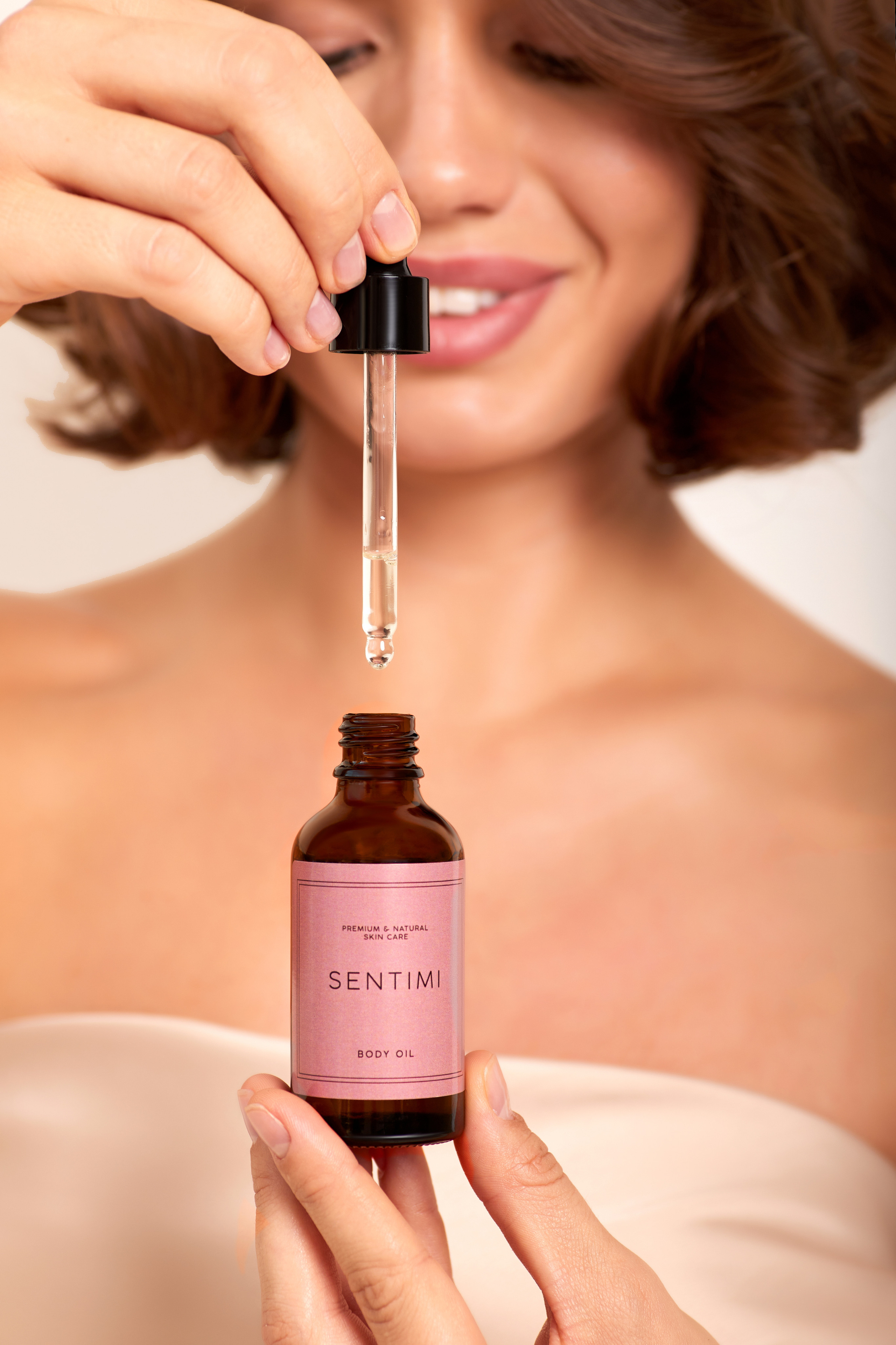 Косметический бренд «SENTIMI». Выведите свои товары на новый уровень с профессиональной предметной фотографией. Предметный фотограф Юлия Кравченко