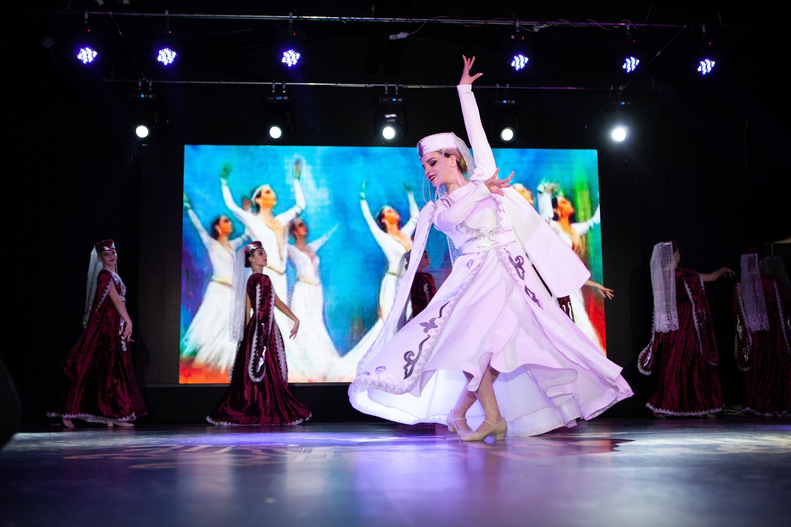 Концерт «День материнства и красоты». Olya Posnimay