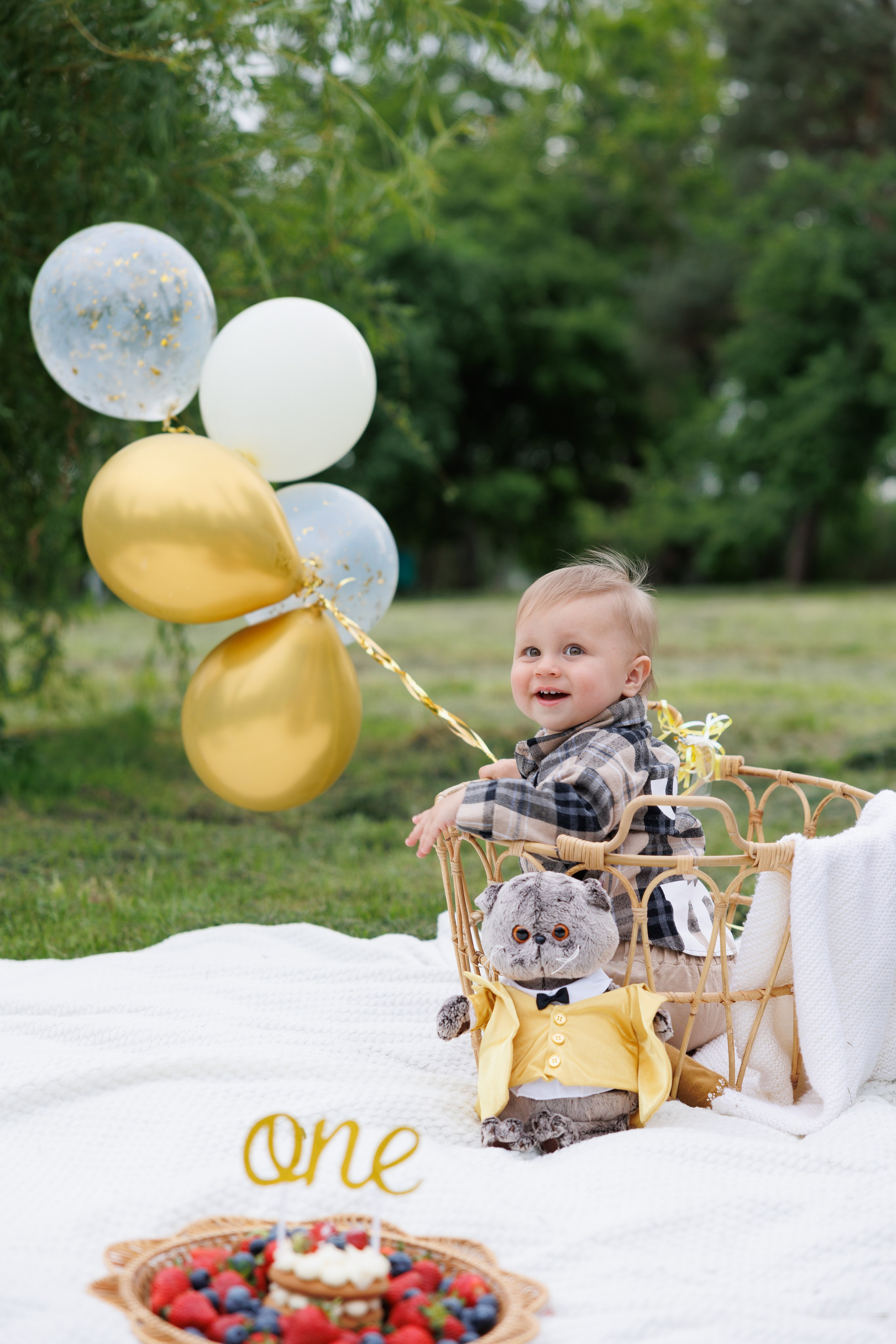 Тимоше годик. Фотограф в Краснодаре. Выпускные школьные альбомы, Свадьбы, Портреты