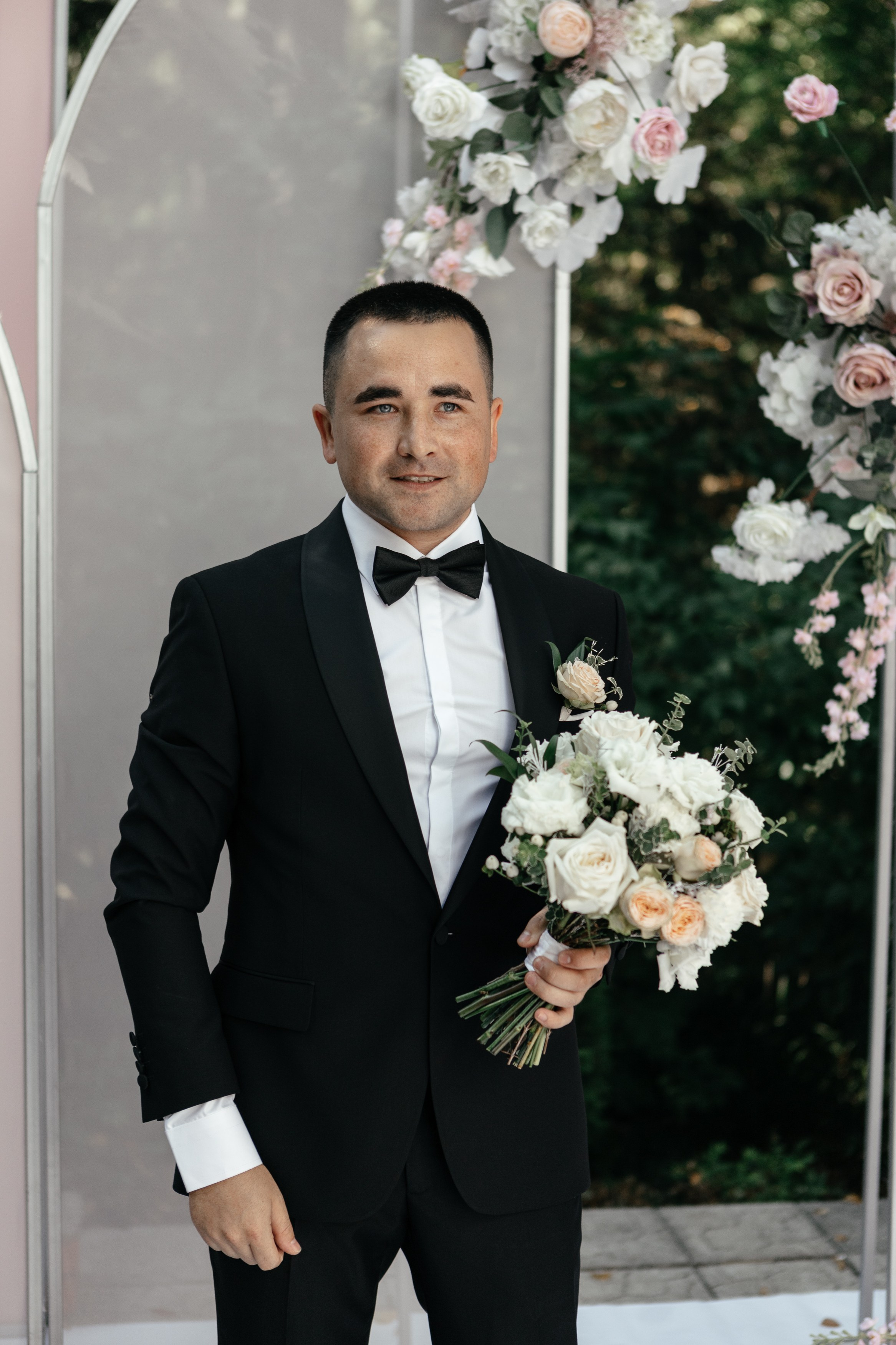 Свадебный фотограф Уфа — Руслан ГабдлисламовЖивые эмоции, красивые кадры, воспоминания на всю жизнь.Работаю по всей Республике Башкортоста. Свадебный фотограф Уфа Руслан Габдлисламов