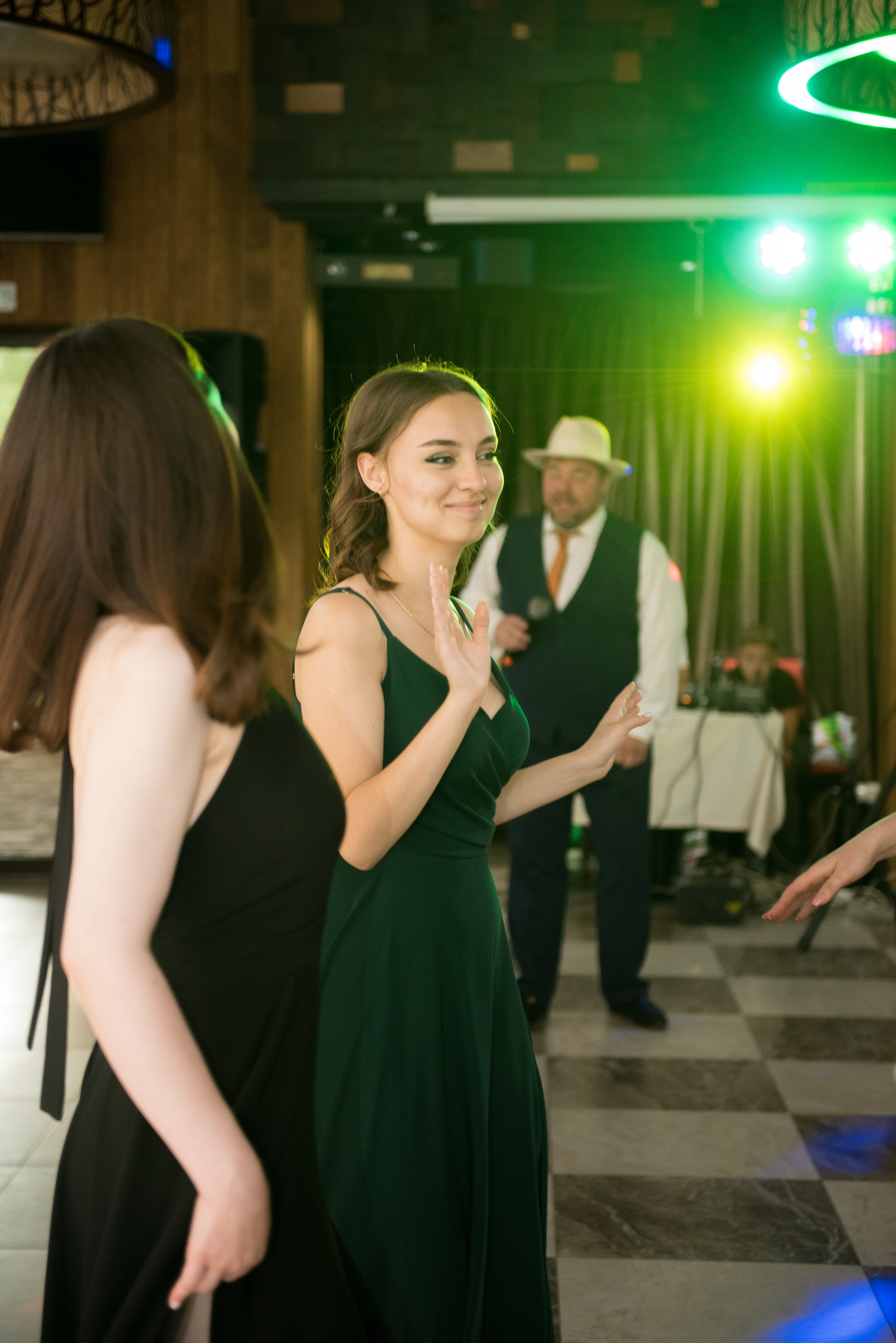 Выпускной — 11 класс. Фотограф Семён Пишта