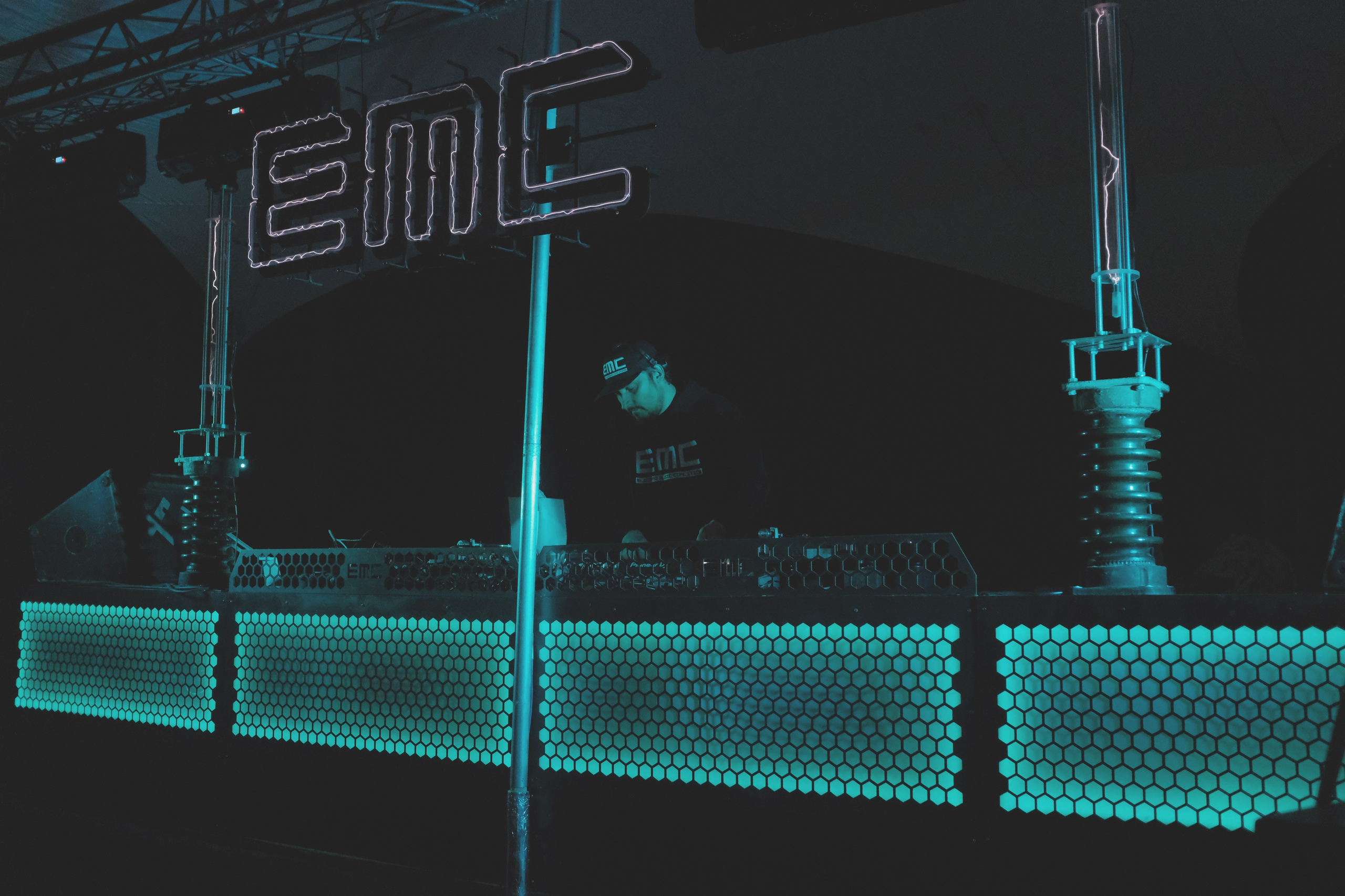 Пикник на обочине от команды EMC. 11июля 2025. Репортажный фотограф в Санкт-Петербурге Даниил Могута