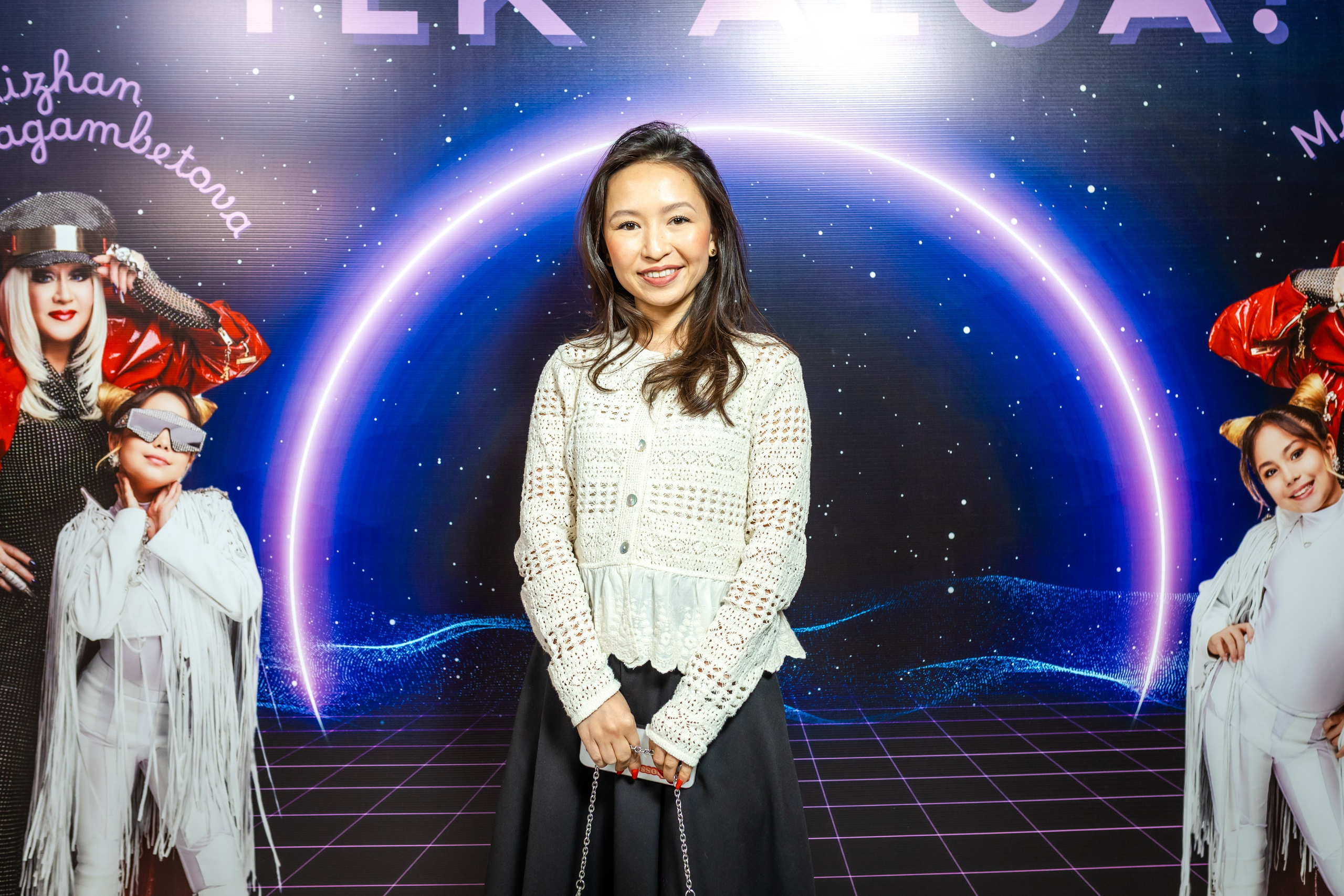 Репортажная фотосъёмка мероприятий в Алматы — презентация клипа | Jora Abramov фотограф. Коммерческий и репортажный фотограф в Алматы — Jora Abramov