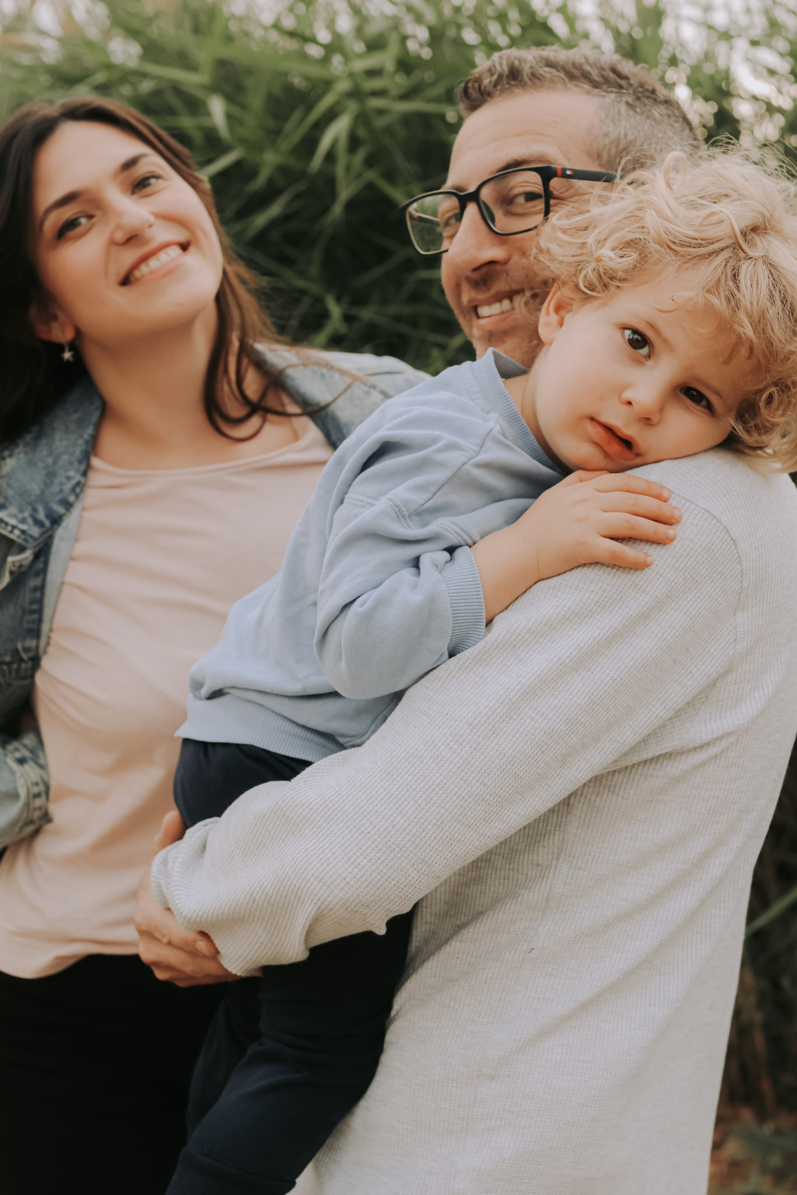 Eithan's family, Tel Aviv | February 2026. Photographer in Israel Alice Milchin