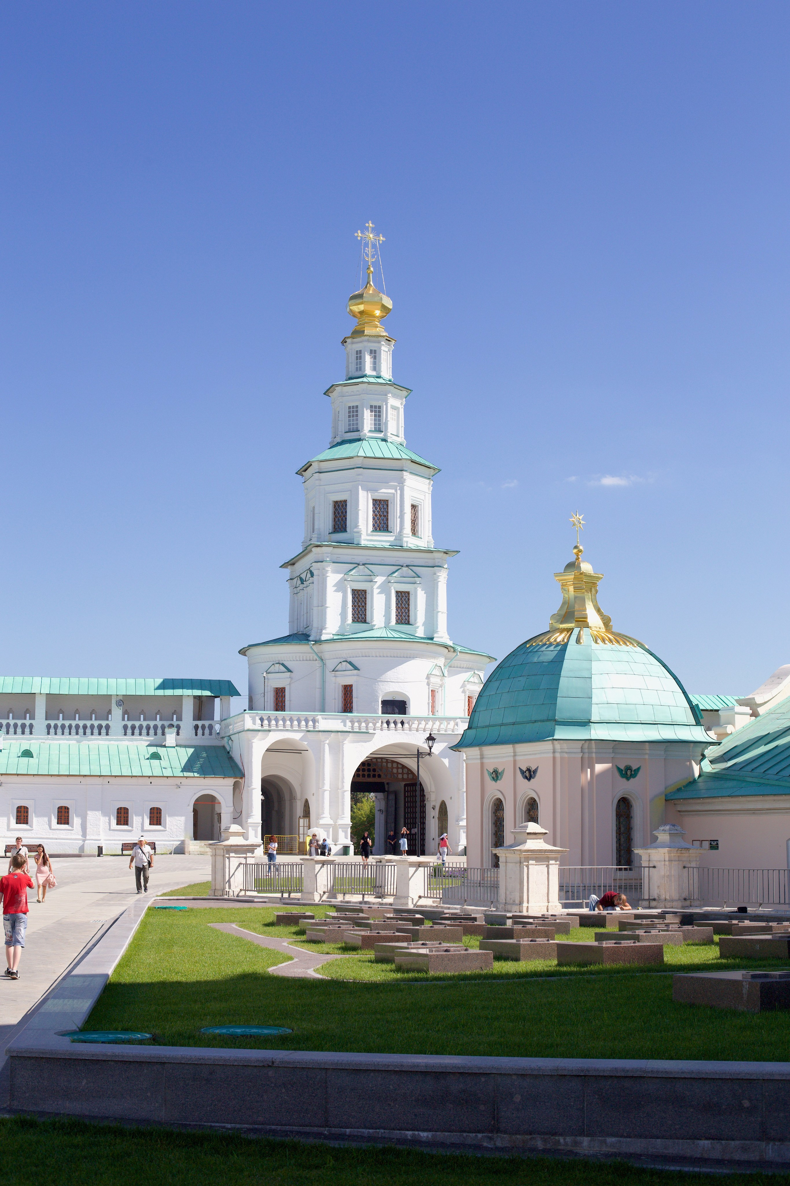 Ново-Иерусалимкий монастырь. Школьные выпускные альбомы в Москве Марина Николаева