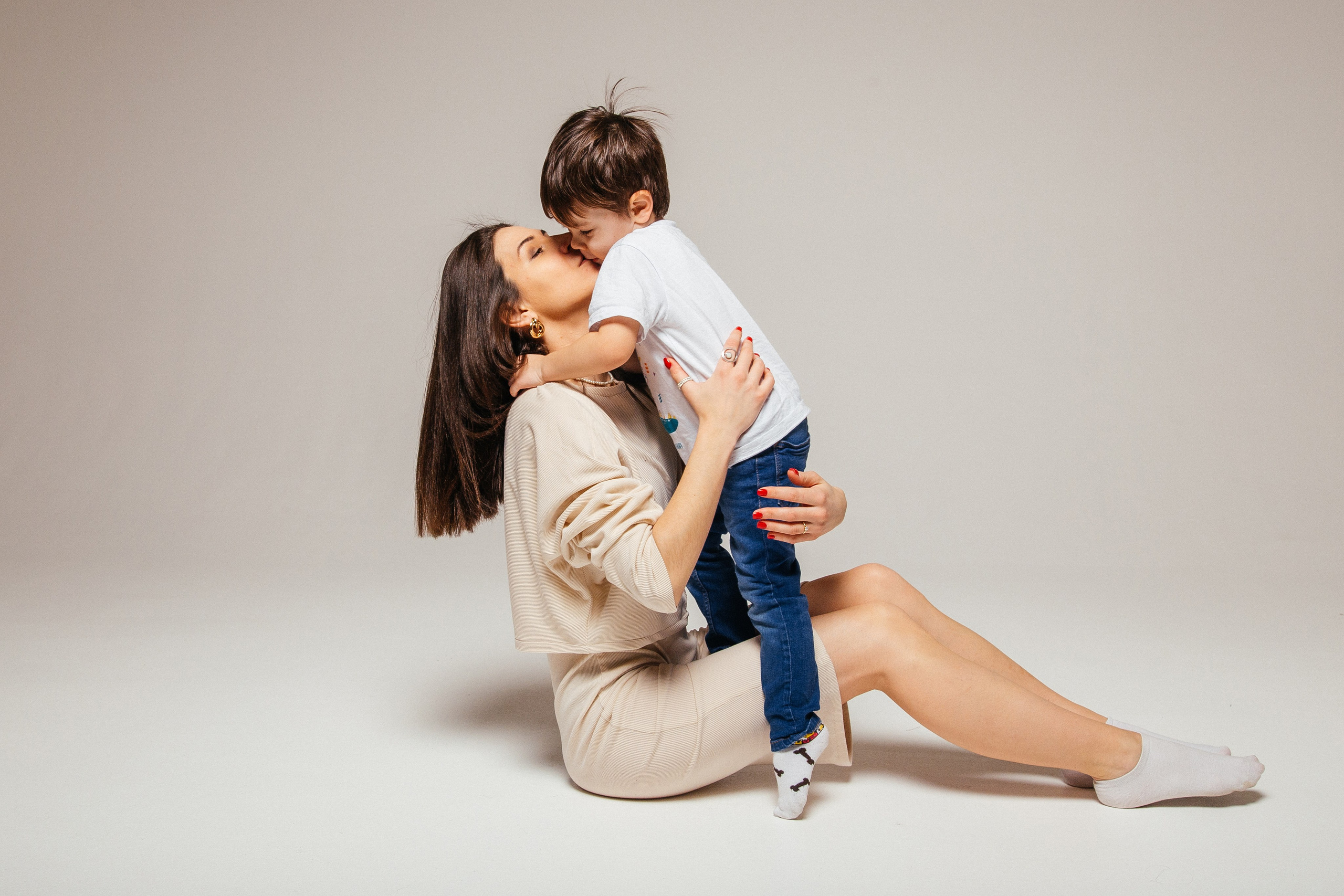 Циклорама, семейная съёмка. Семейный фотограф Любовь Саркеева