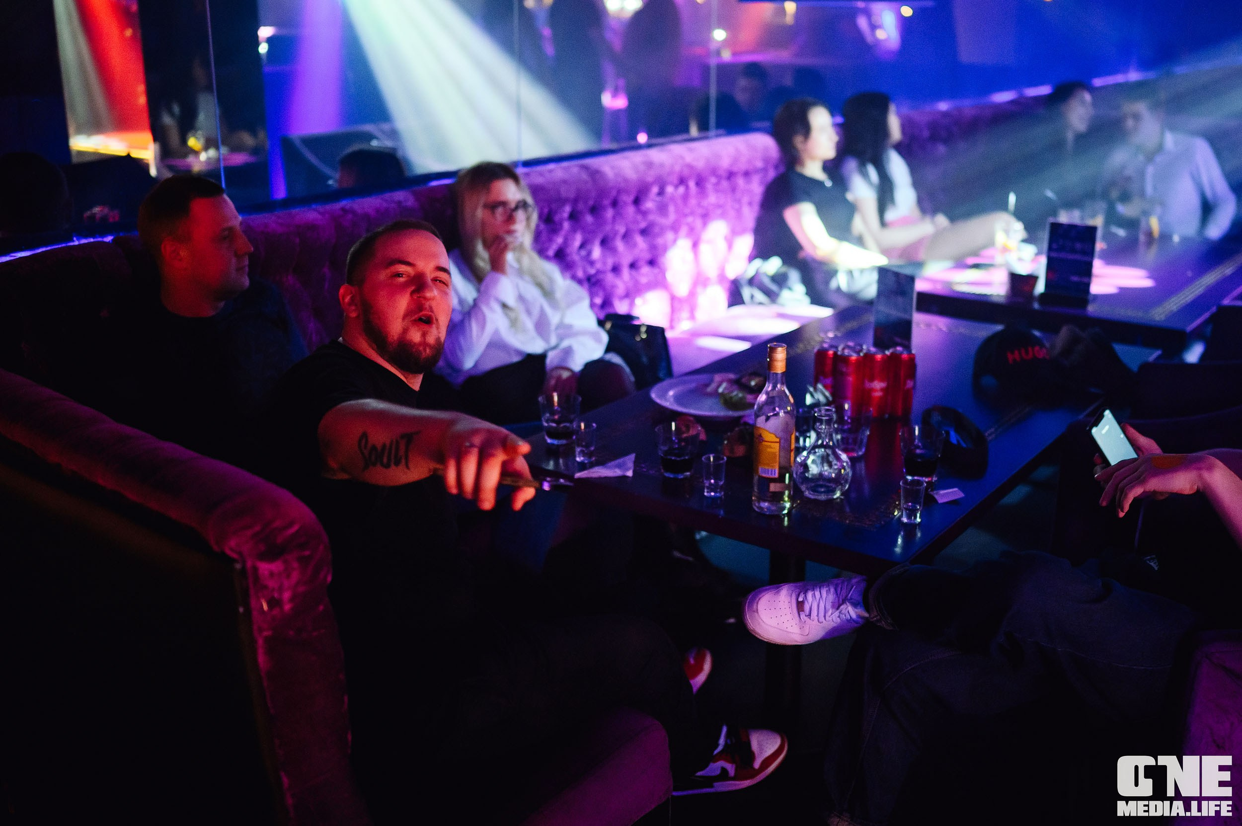 Фоторепортаж из караоке-клуба Эйфория. One Media Life: фоторепортажи, фотоотчеты с мероприятий и заведений