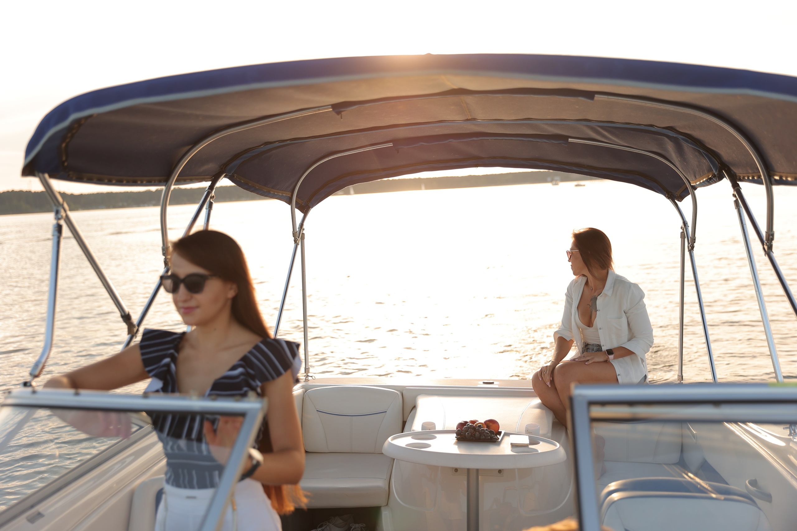 Прогулка на катере август 2024. Фотограф Алина Ионычева в Новосибирске