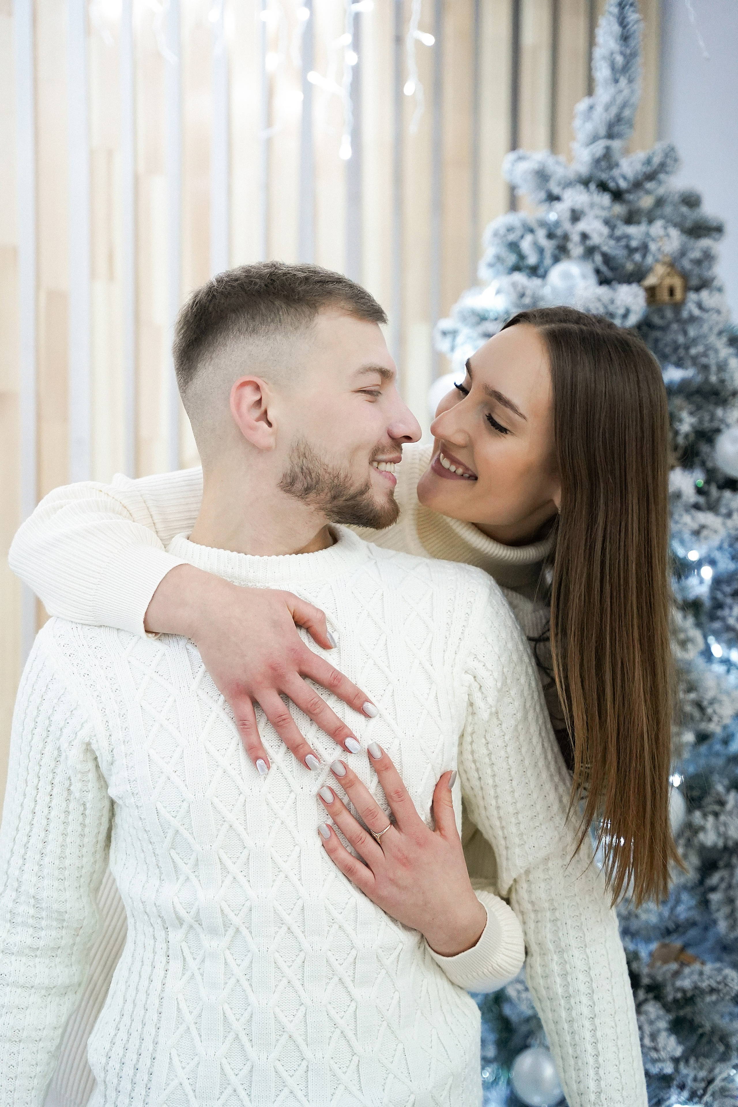 Оля и Рома. Аплас Анастасия