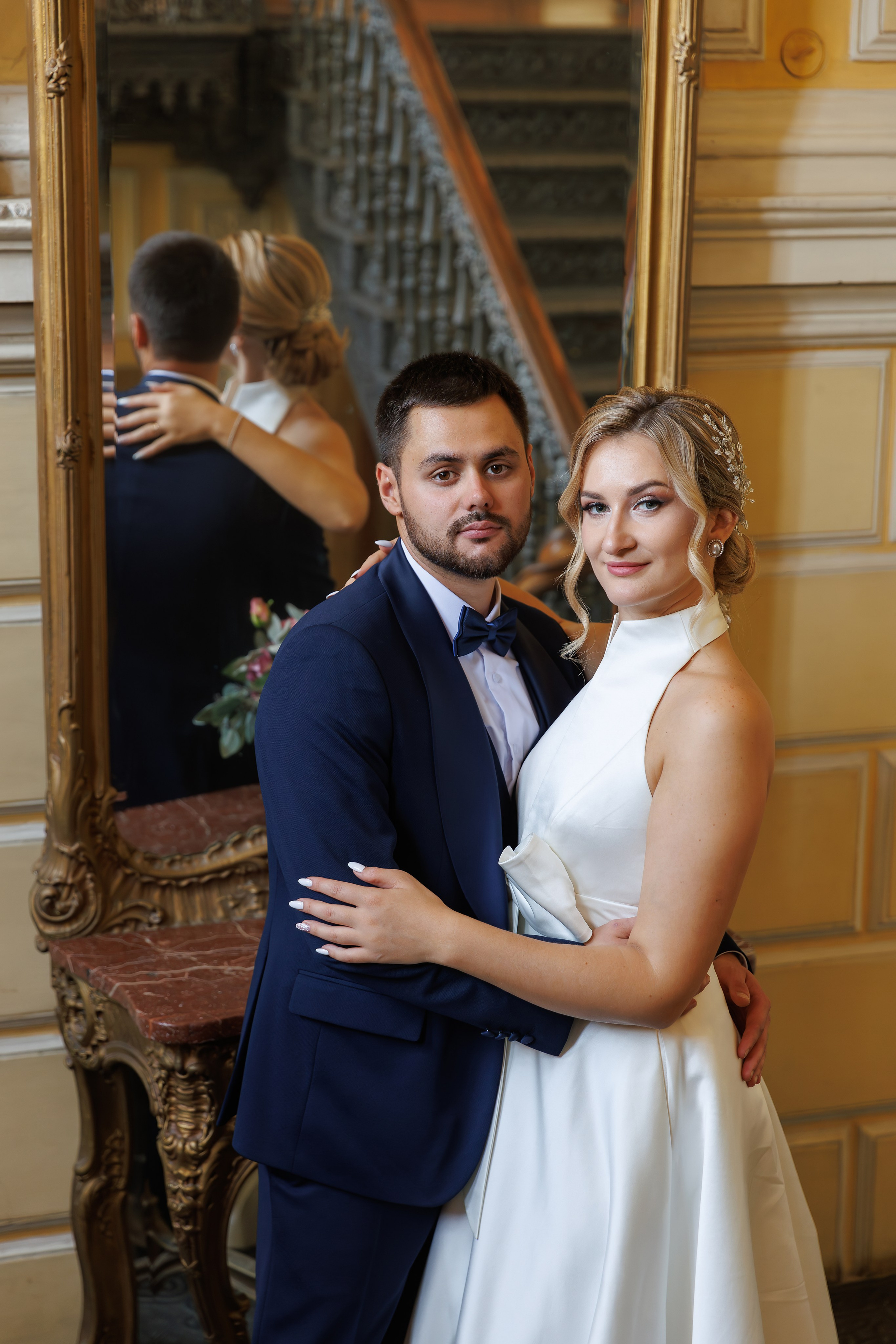 Свадебная фотосессия в библиотеке-читальне им А. С. Пушкина. Свадебный фотограф Москва и МО Сергей Киржаев