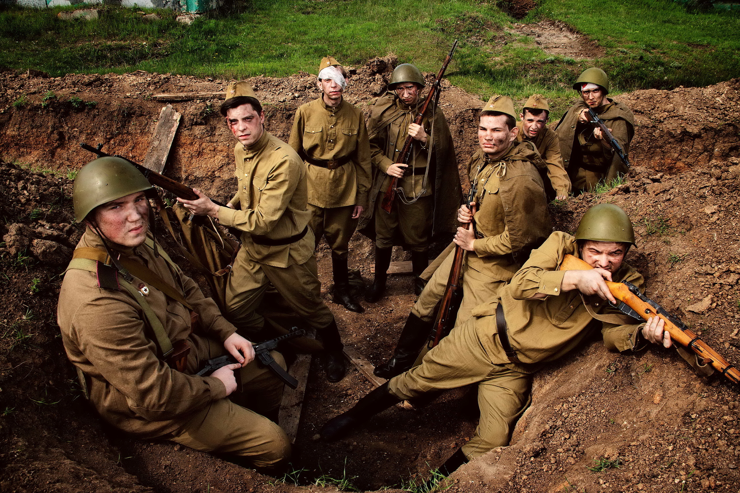 Фотограф Денис Зимин, сьёмка для маркетплейсов в городе Ростове-на-Дон. Выпускные альбомы, фотограф Денис Зимин в городе Ростове-на-Дону