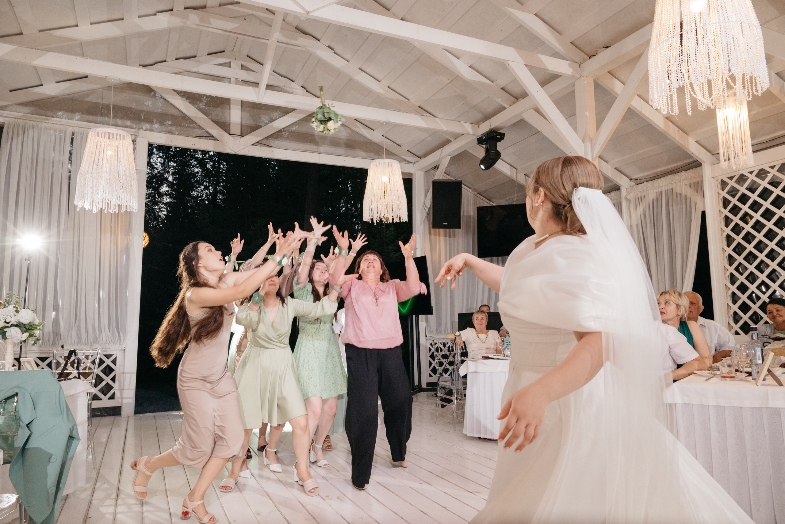 Свадьба Ижевск, свадебный фотограф Ижевск, свадебная фотосессия Ижевск, свадьба Сарапул, свадебная фотосессия Сарапул. Свадебный фотограф Ижевск Петр Шишков