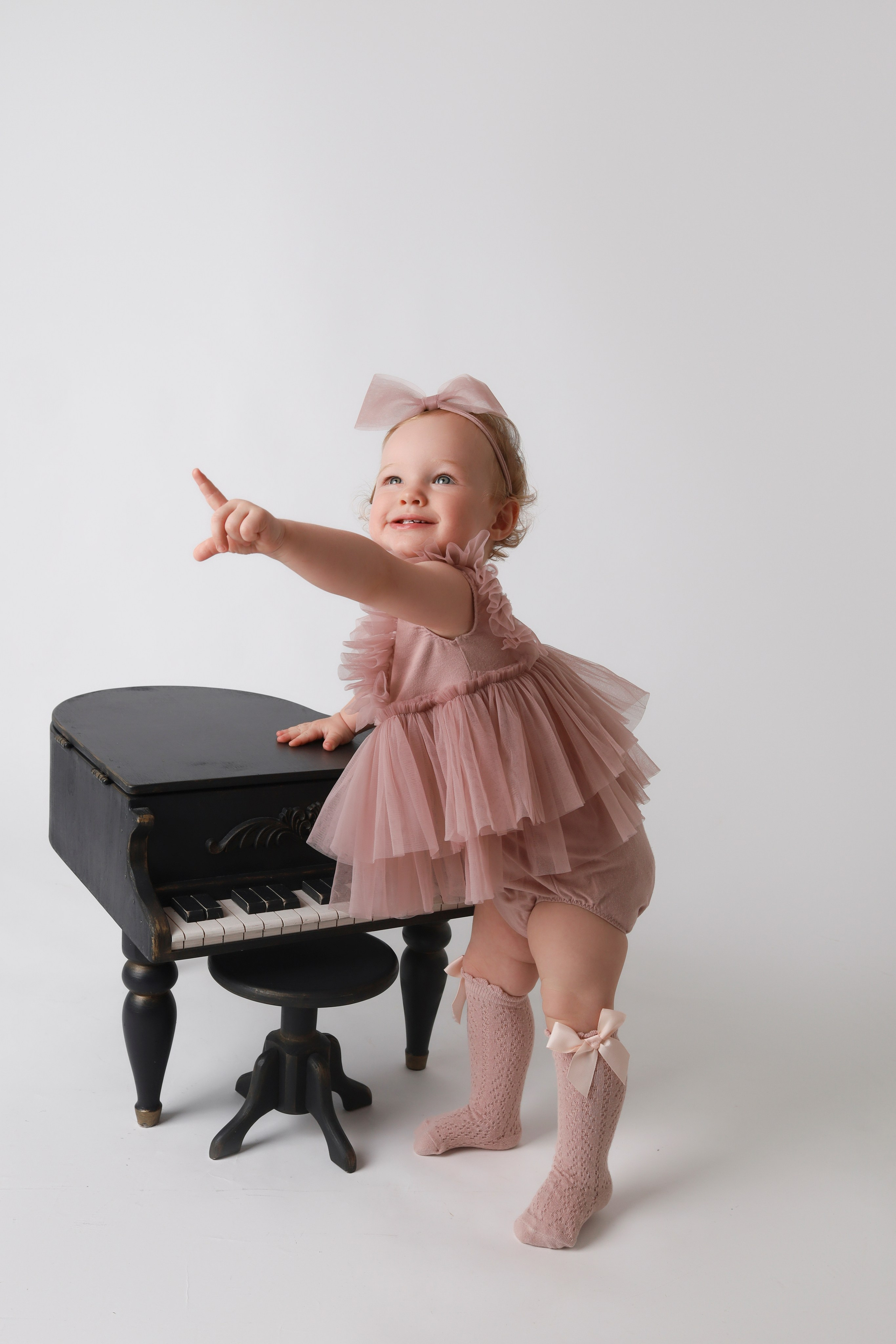 Рояль. Фотограф новорожденных и детский фотограф в Новосибирске