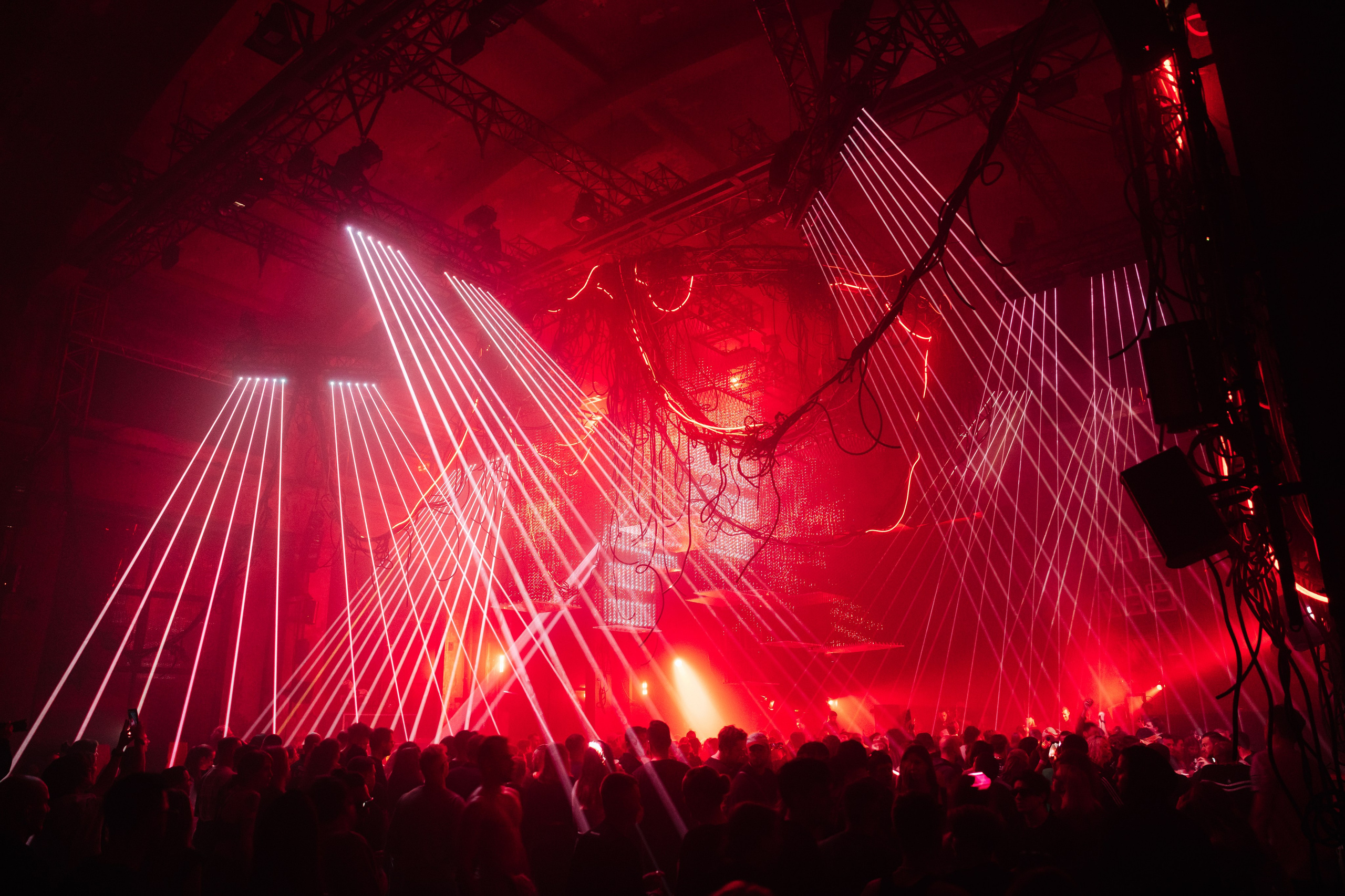 Ø, SILA SVETA. @tomrus: Рустам Шагиморданов — фотограф