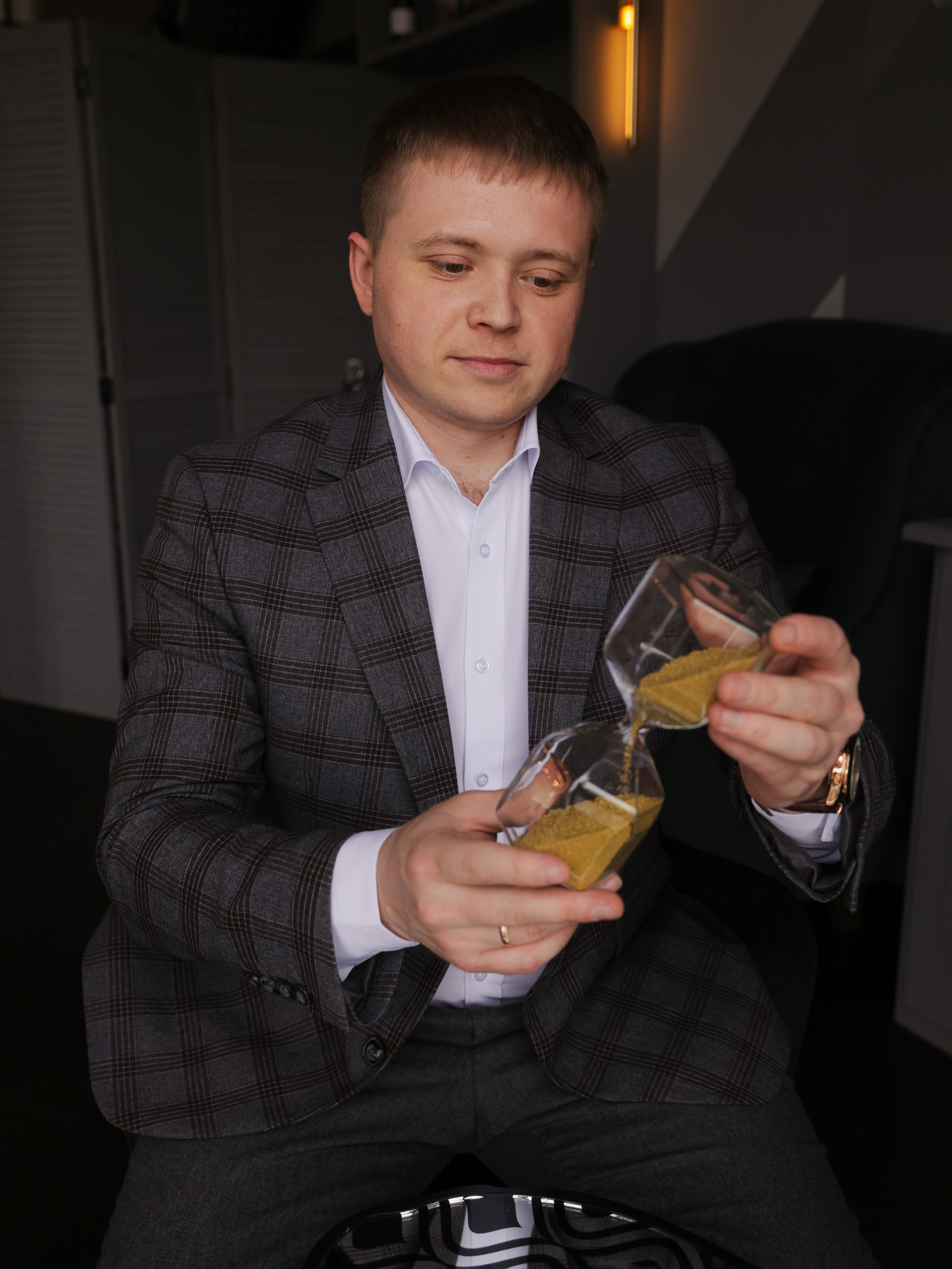 Топ-риэлтор Тюмени Максим. Мультифотограф Динара Ахмедзянова