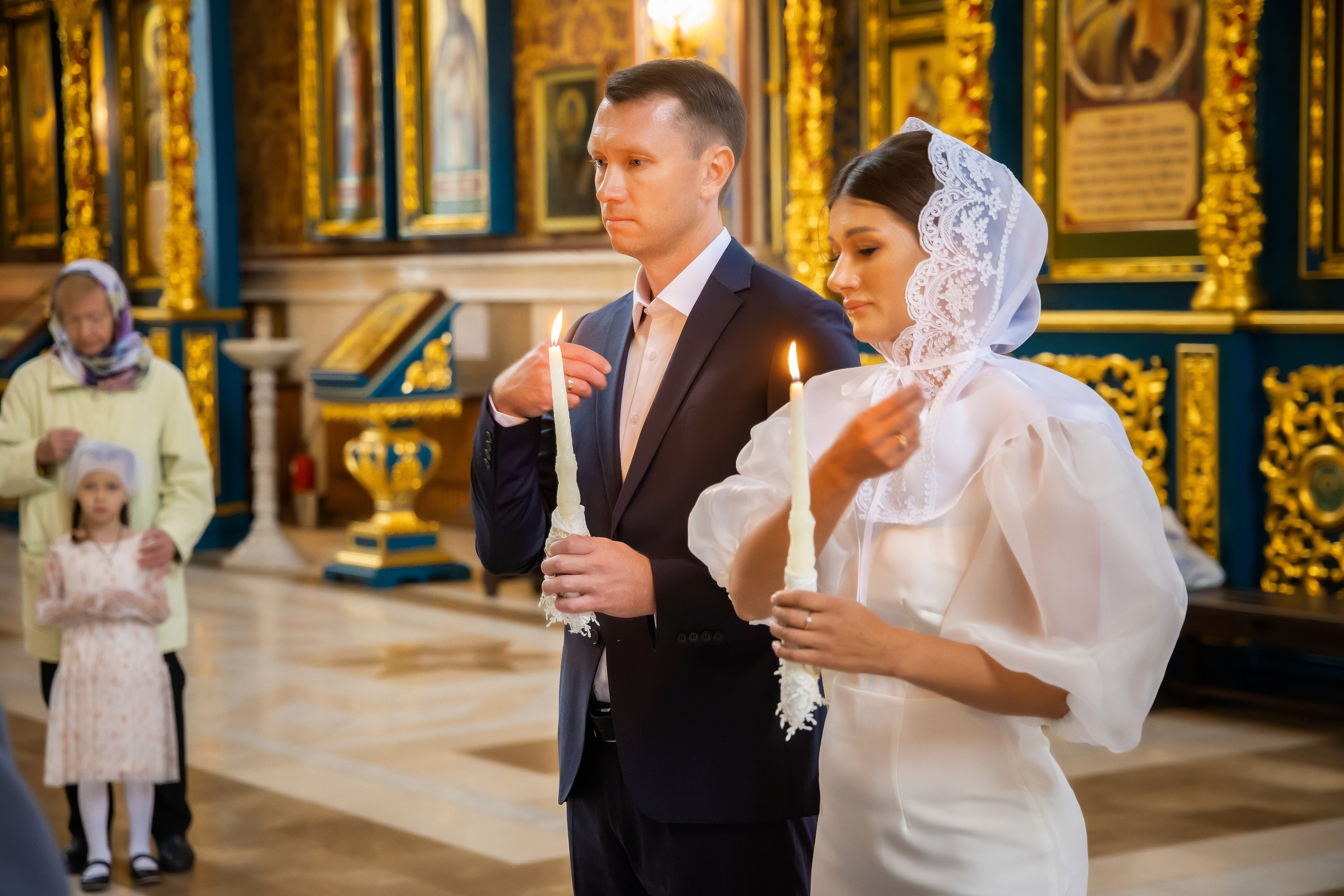 В Храме. Семейный и Свадебный фотограф в Астане Александр Астапов
