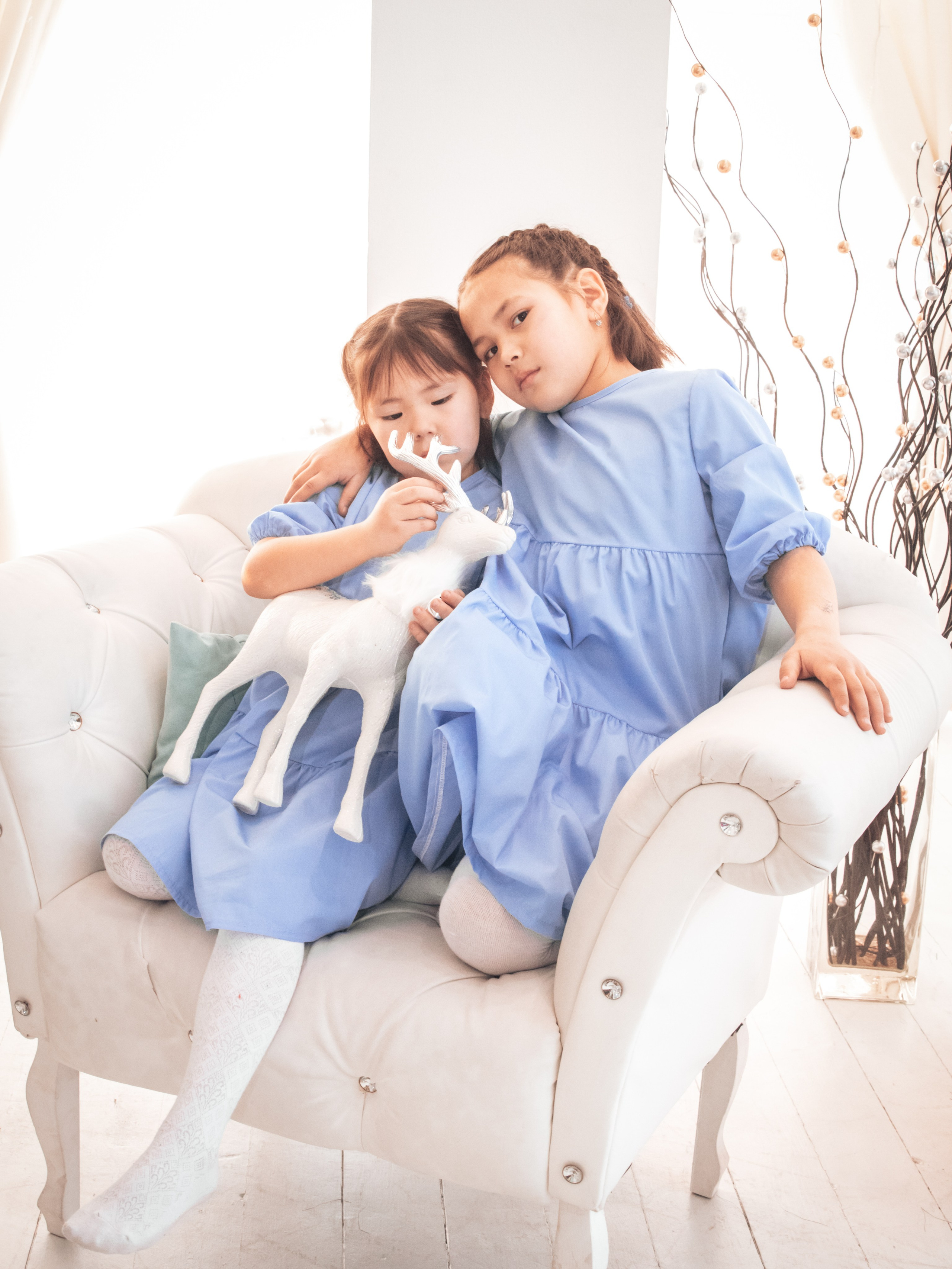 Съёмка прекрасной семьи в зале Лайт. PhotoMeet — Фотограф в Улан-Удэ