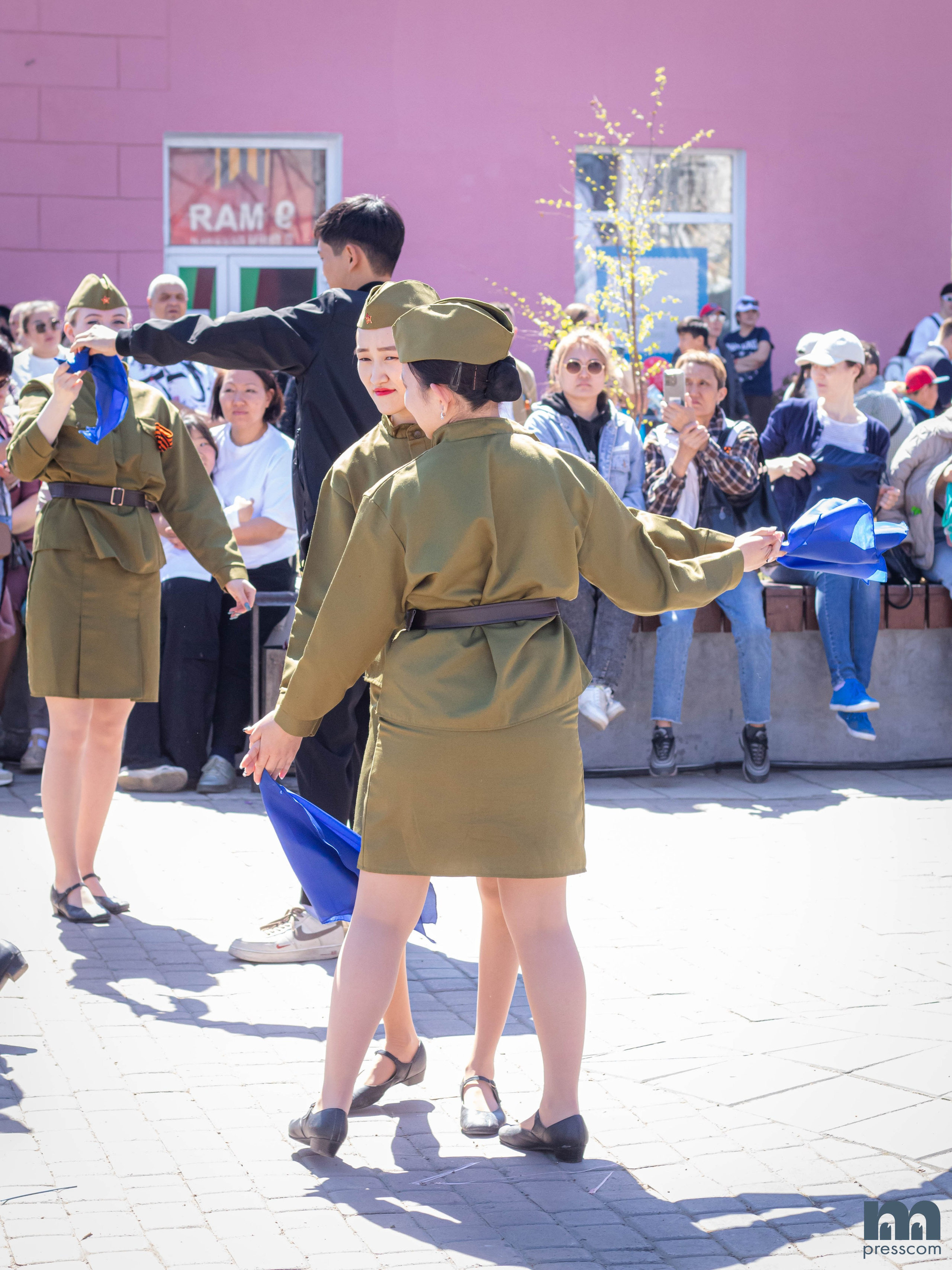 9 мая. PhotoMeet — Фотограф в Улан-Удэ