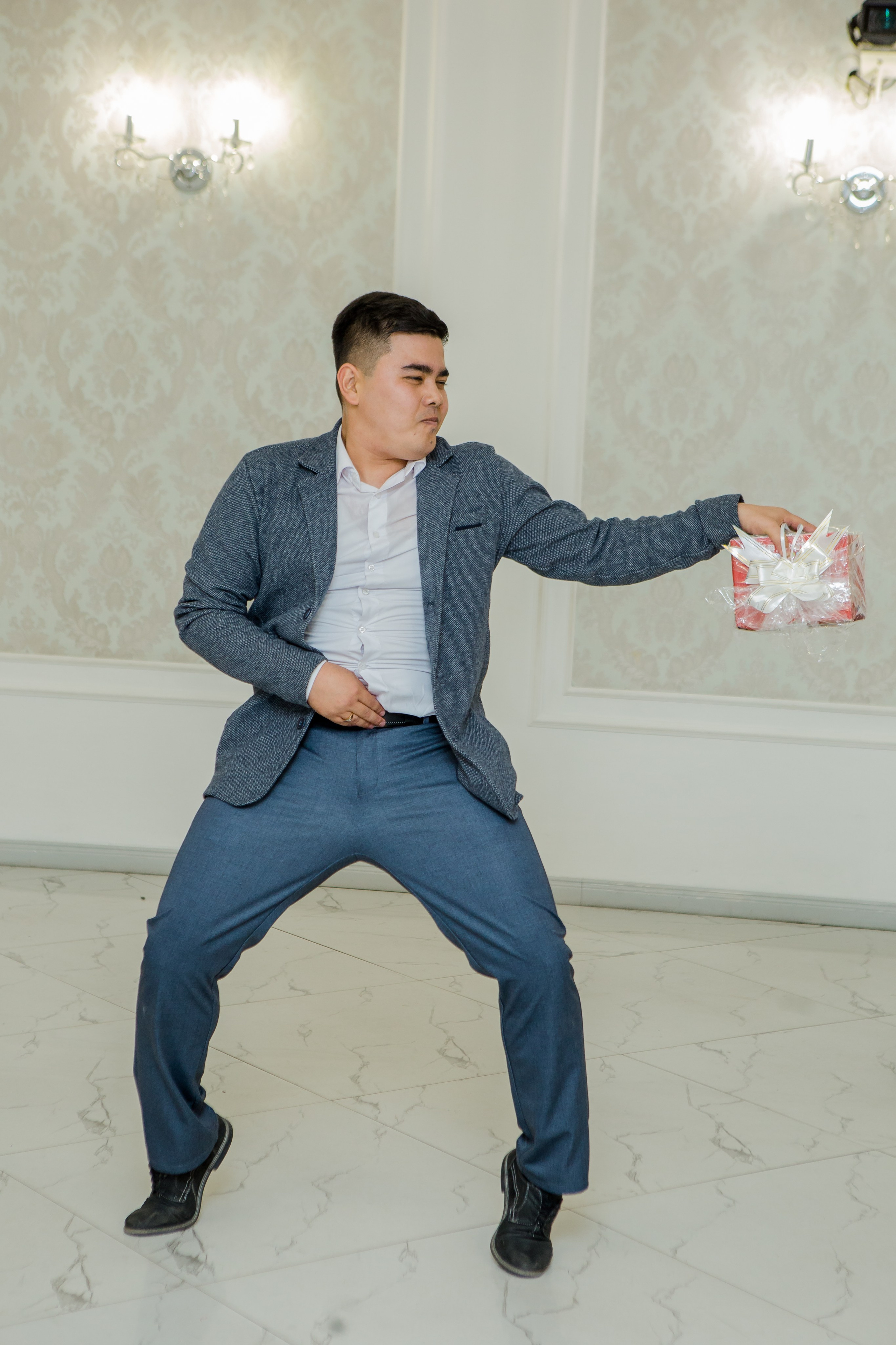 QYZ UZATU ZHADYRA. Свадебный и репортажный фотограф в Астане T.Yertay «Nomad media»