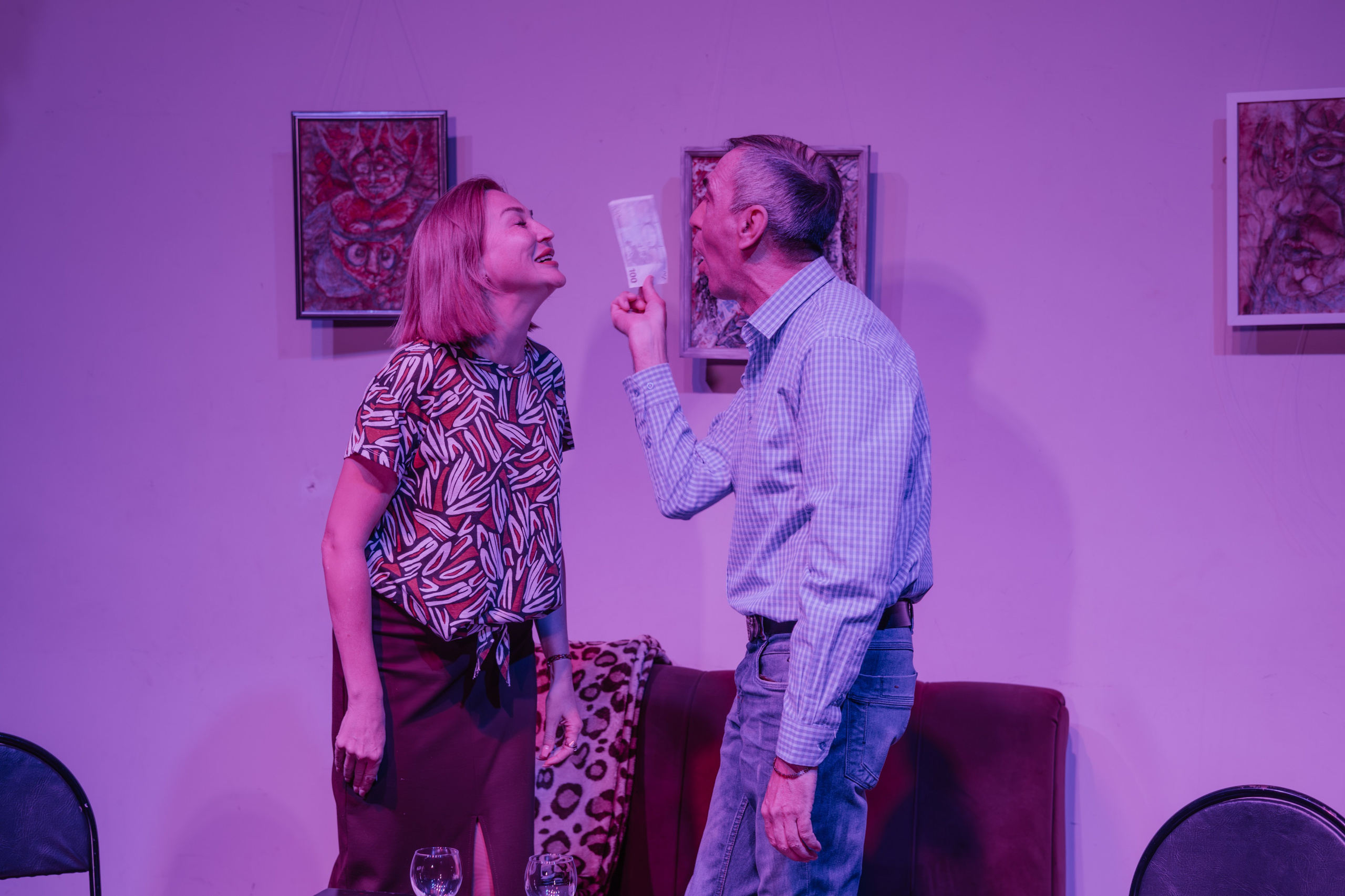 Дом актера «Денег много не бывает». Фотограф Марк Файзулин