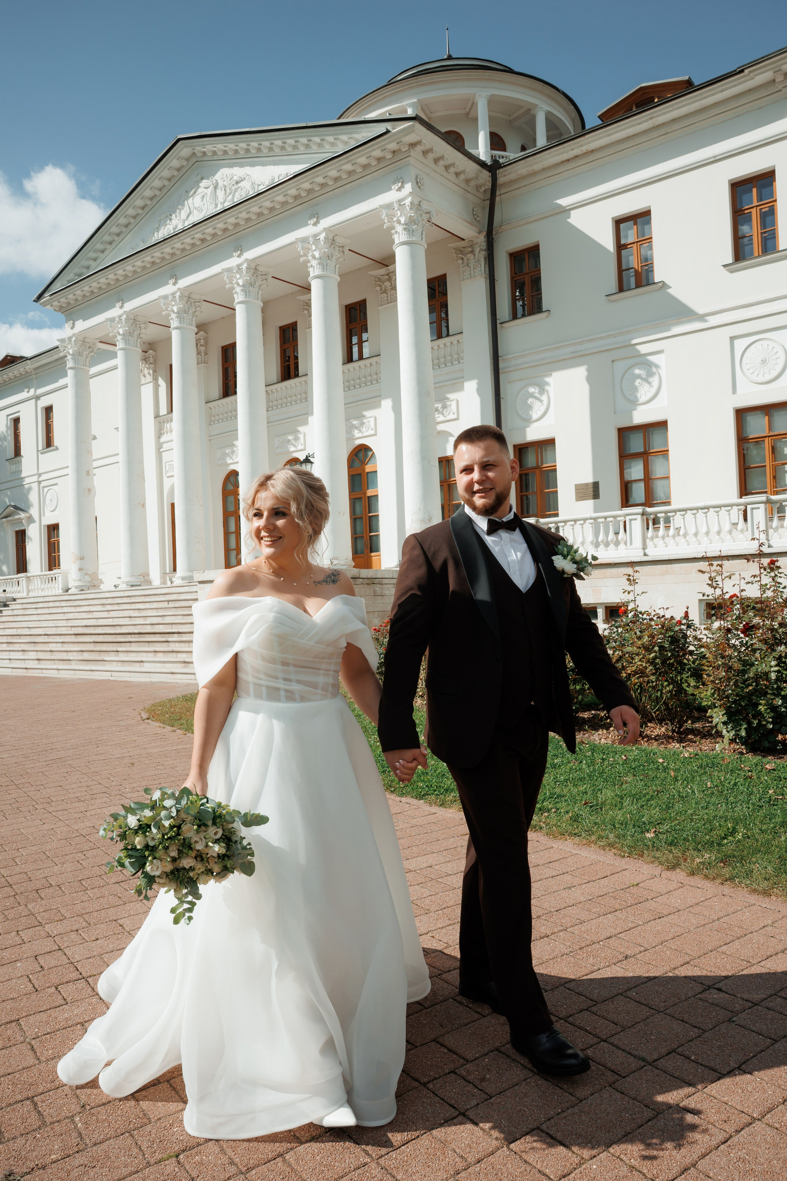 Регистрация и прогулка в Остафьево. Свадебный и репортажный фотограф (Москва, Королев и другие)