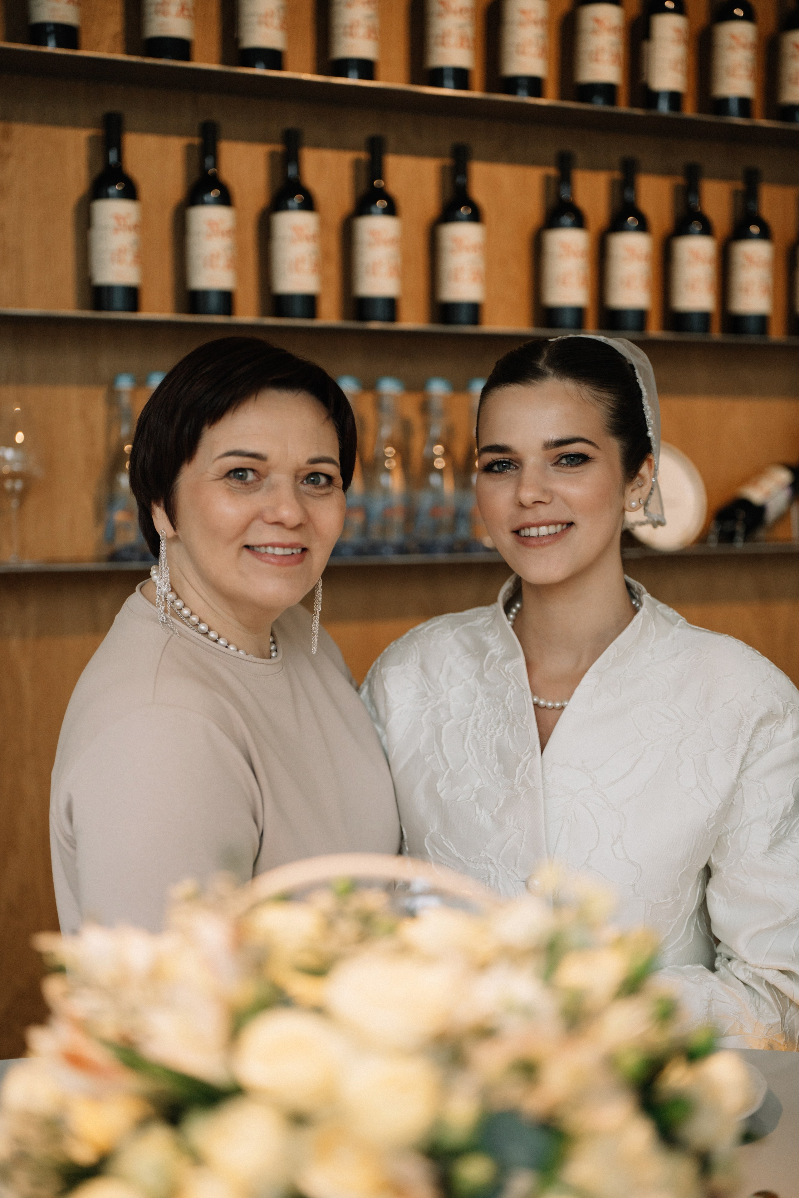 Свадебная фотосессия в Апреле в Петербурге. Свадебный фотограф Александр Невский в Санкт-Петербурге