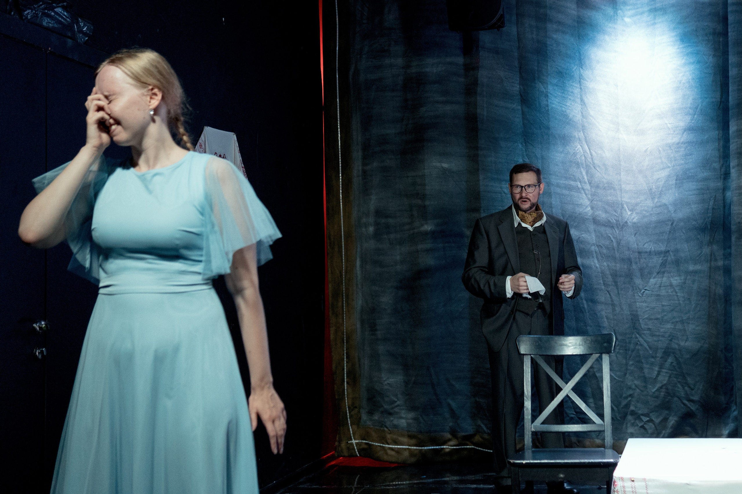 Спектакль «Женитьба». Репортажный и портретный фотограф Андрей Гаровский