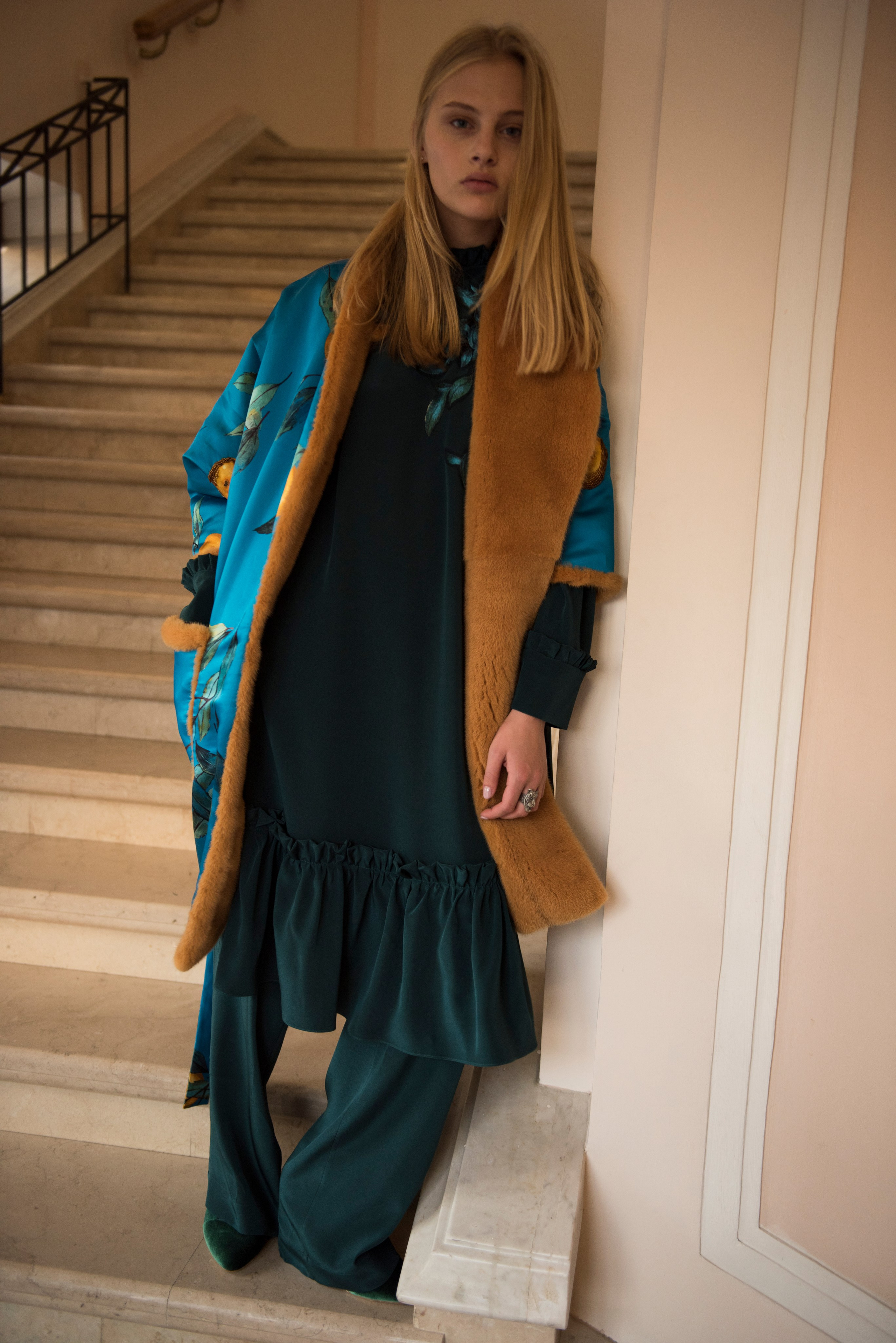 AKHMADULINA FW17. Фотограф Andre Boyakov