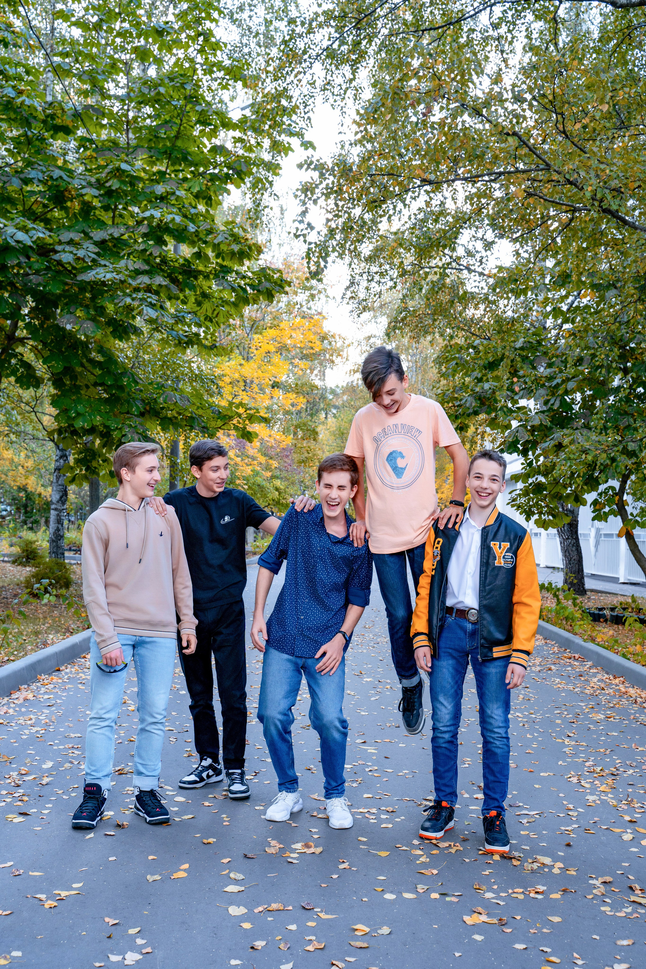 Примеры работ. Фотостудия «Like Moment» в Строгино/ Выпускные альбомы