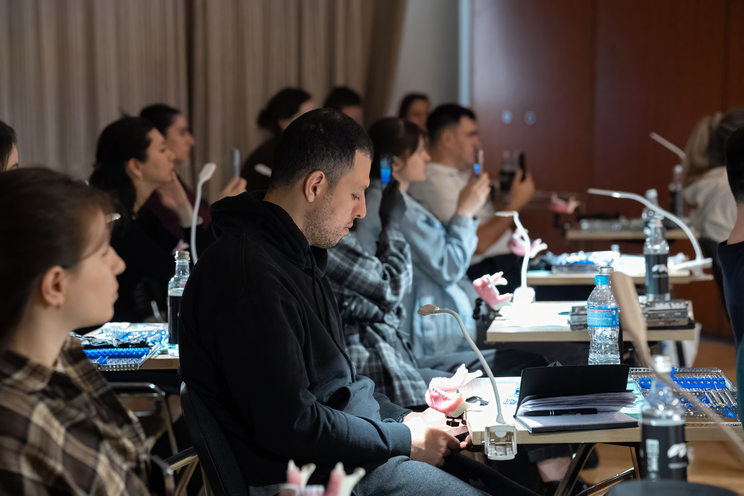 Интенсив от Perio Team. Репортажный и портретный фотограф Андрей Гаровский
