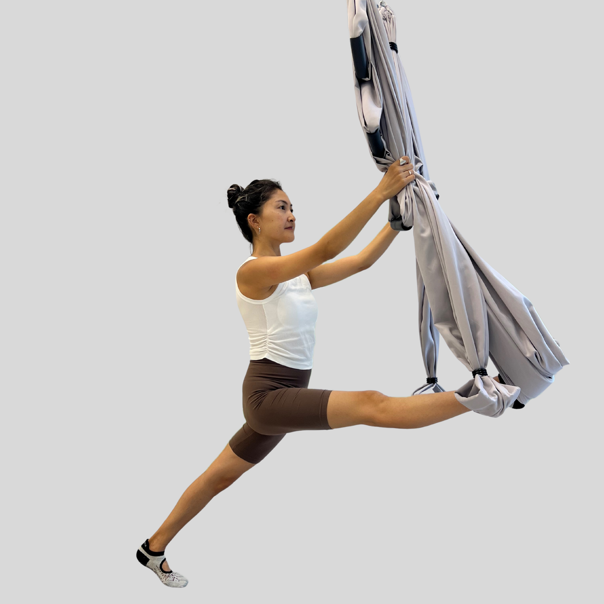 Флай йога, aerial yoga, аэро йога, связка в гамаке, позы в гамаке, aerial yoga exercise, fly yoga practice, fly yoga low, низкий гамак. Преподаю и провожу обучение по флай йоге