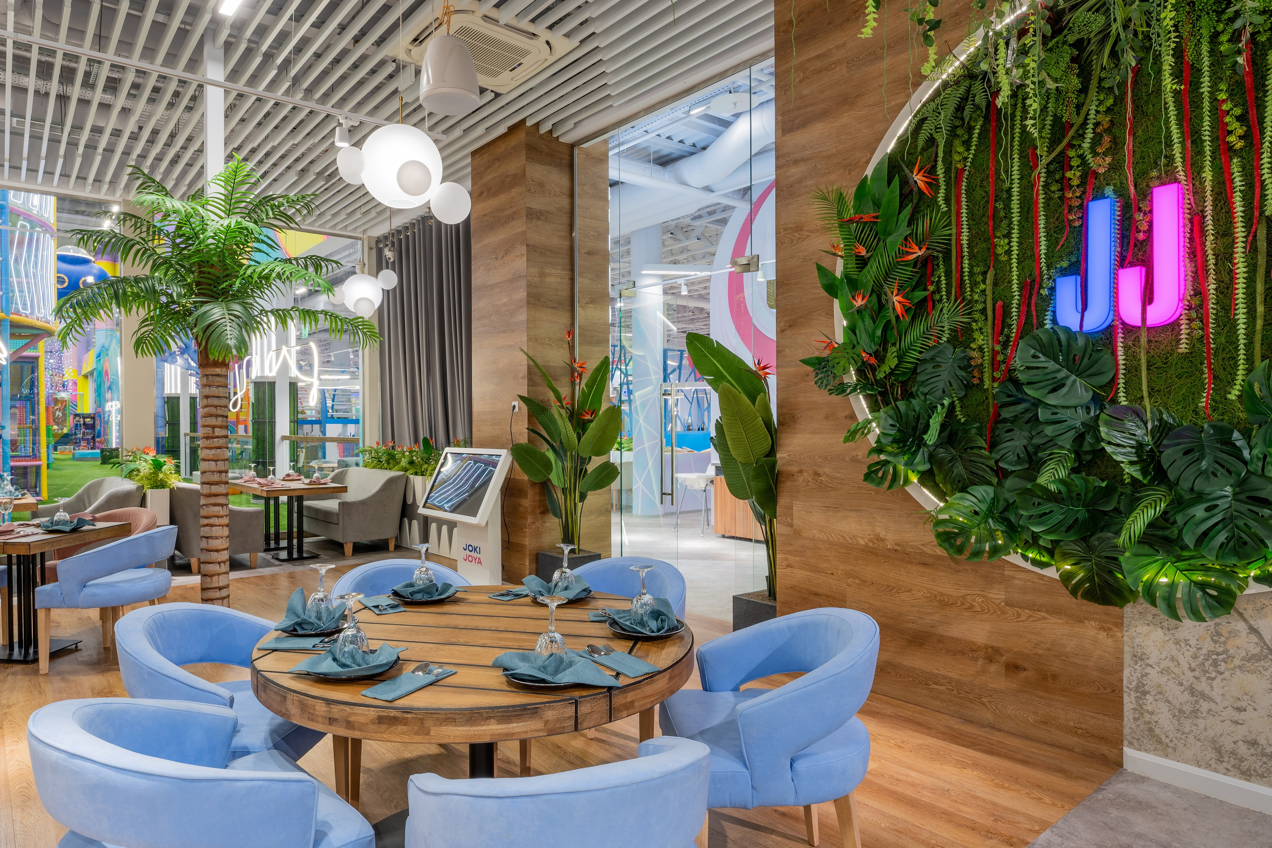 Парк развлечений Joki Joya Лефортово. Интерьерный фотограф Александра Солдатова