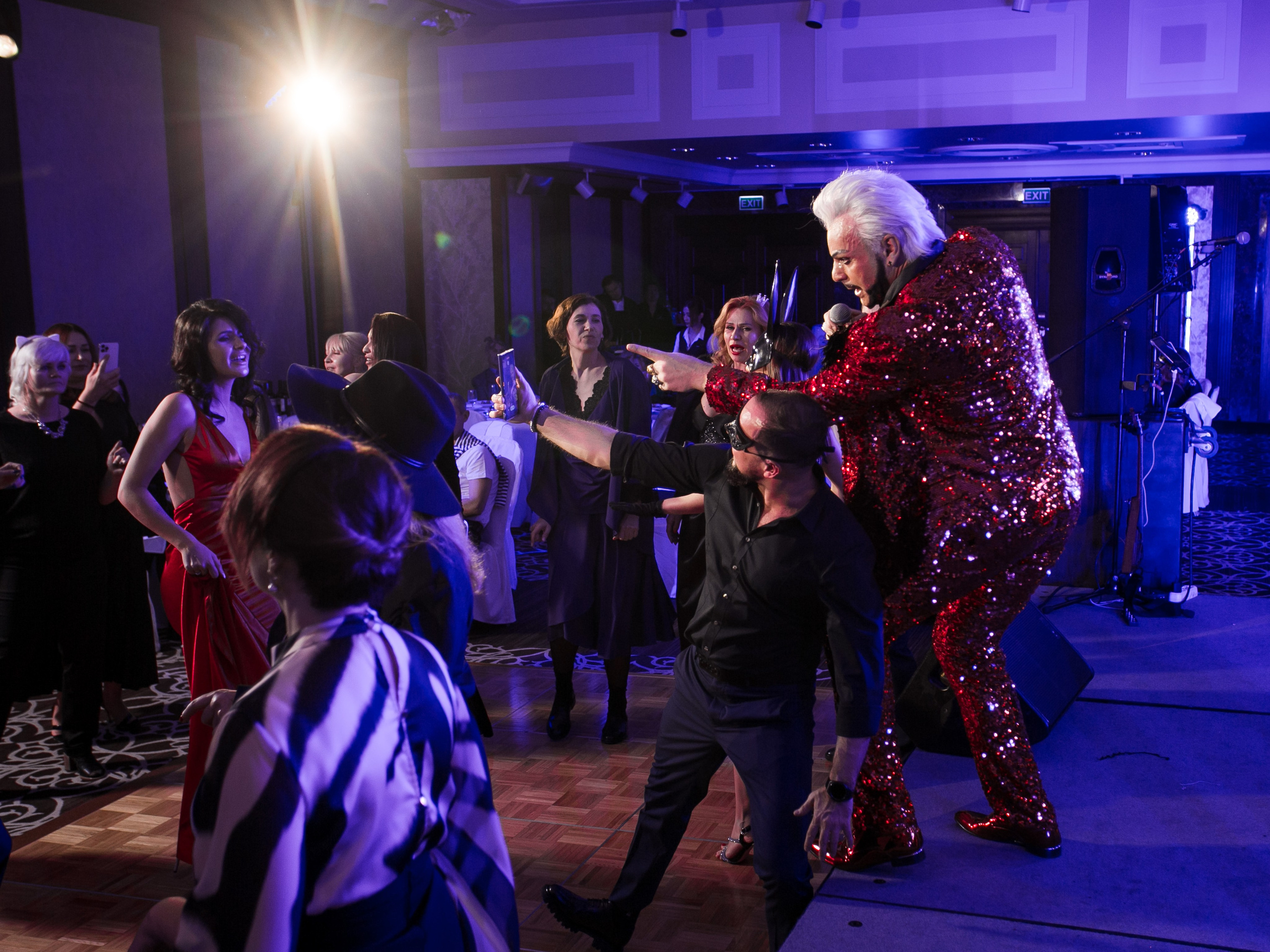 Фотосъемка новогоднего корпоратива компании CD. Репортажный фотограф Борис Геер