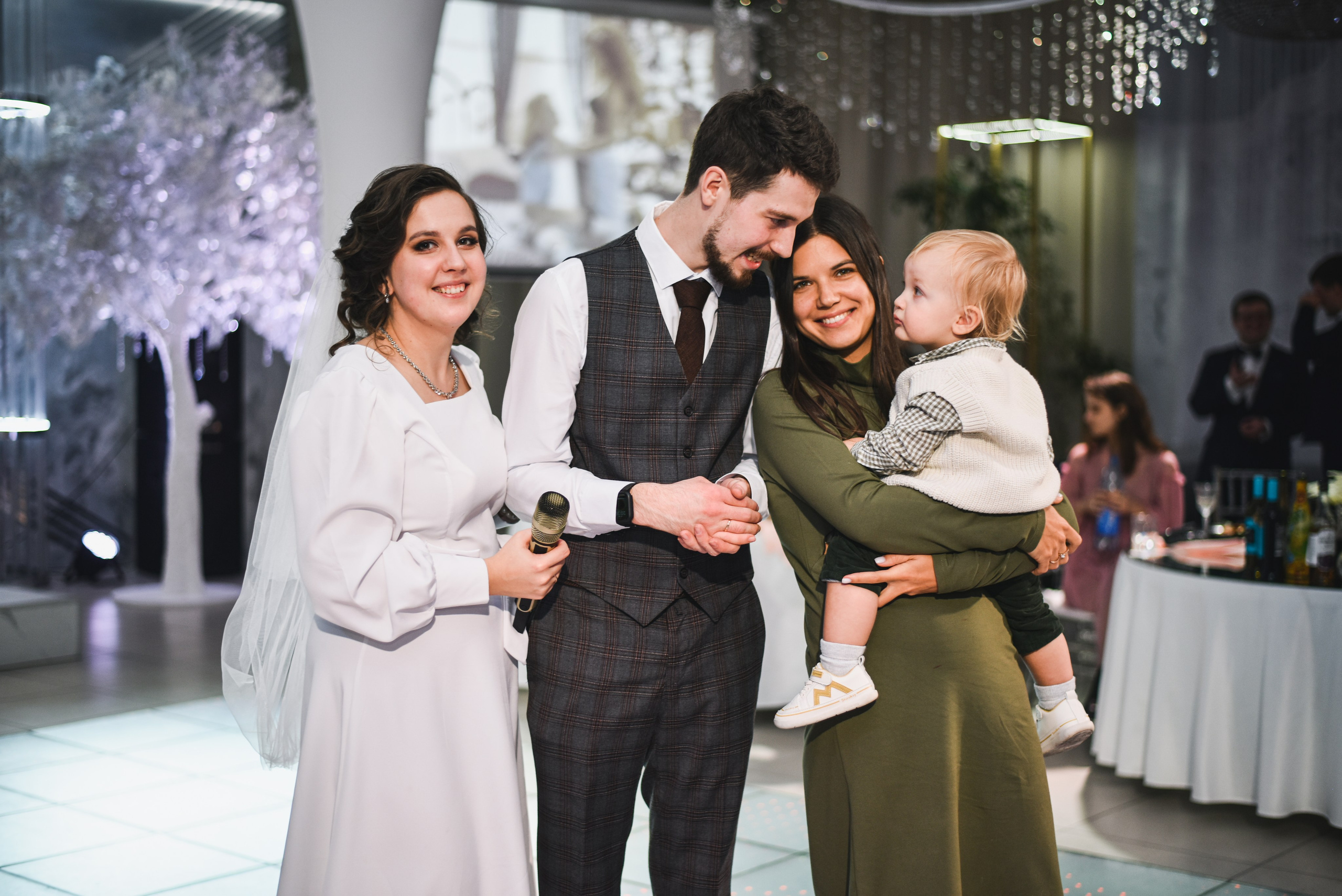 Василиса и Артём. Фотограф Таина Комбарова