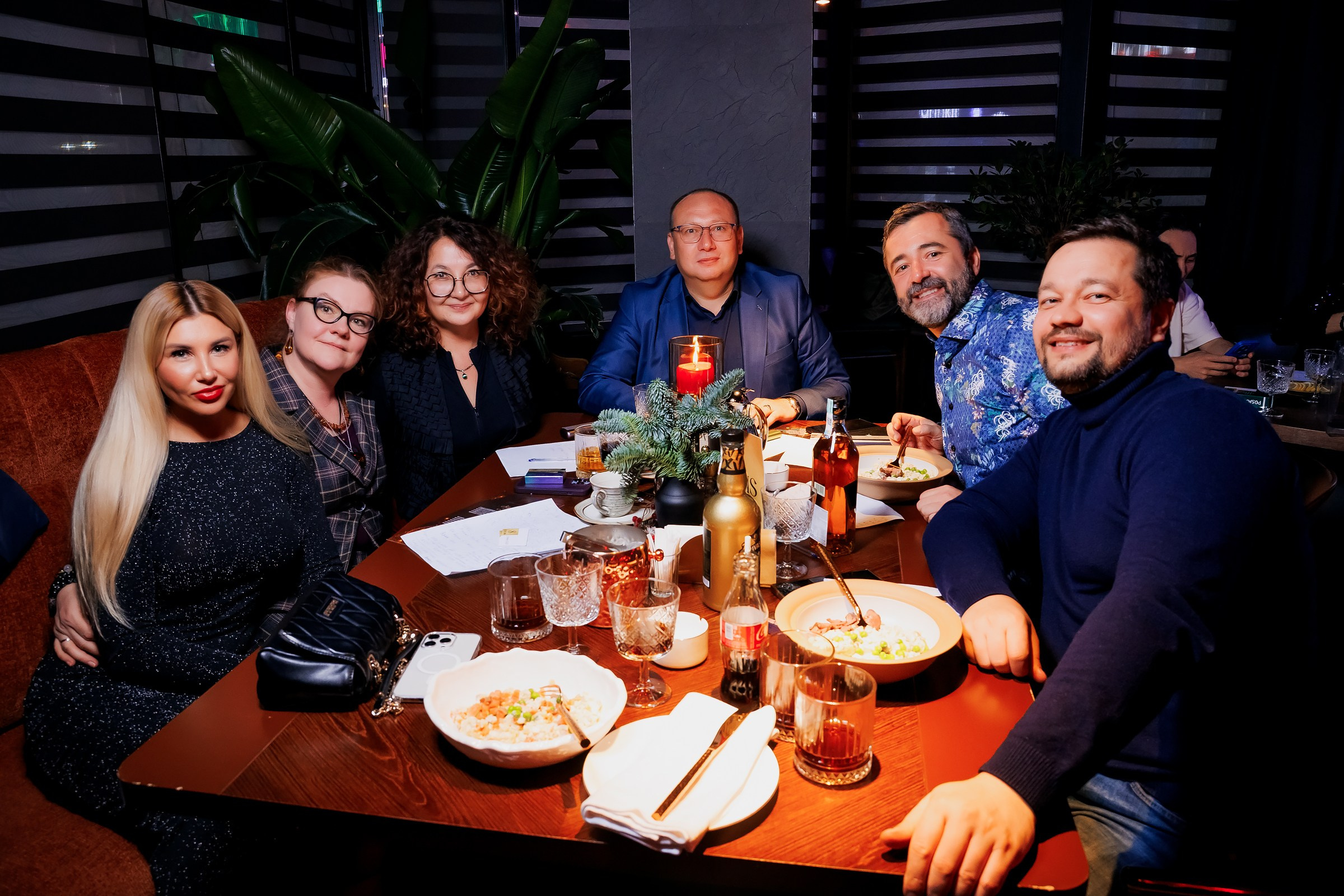 Вокруг Света за 60 Секунд-Sunset Meat Restaurant. Репортажный фотограф в Алматы Каюпов Сержан