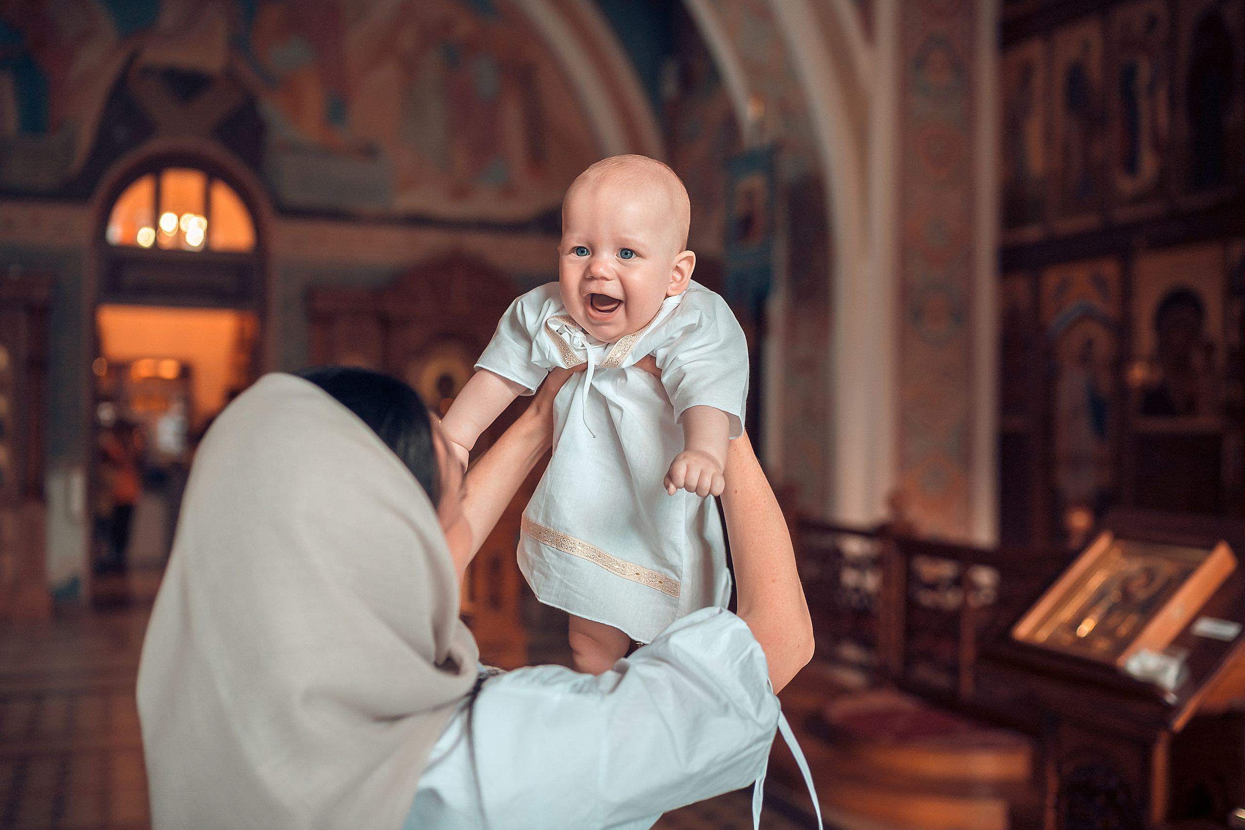 Таинство Крещения Лавра Храм Иоанна Предтечи. Фотограф на Крещение и Венчание в Красноярске Рамазанова Юлия