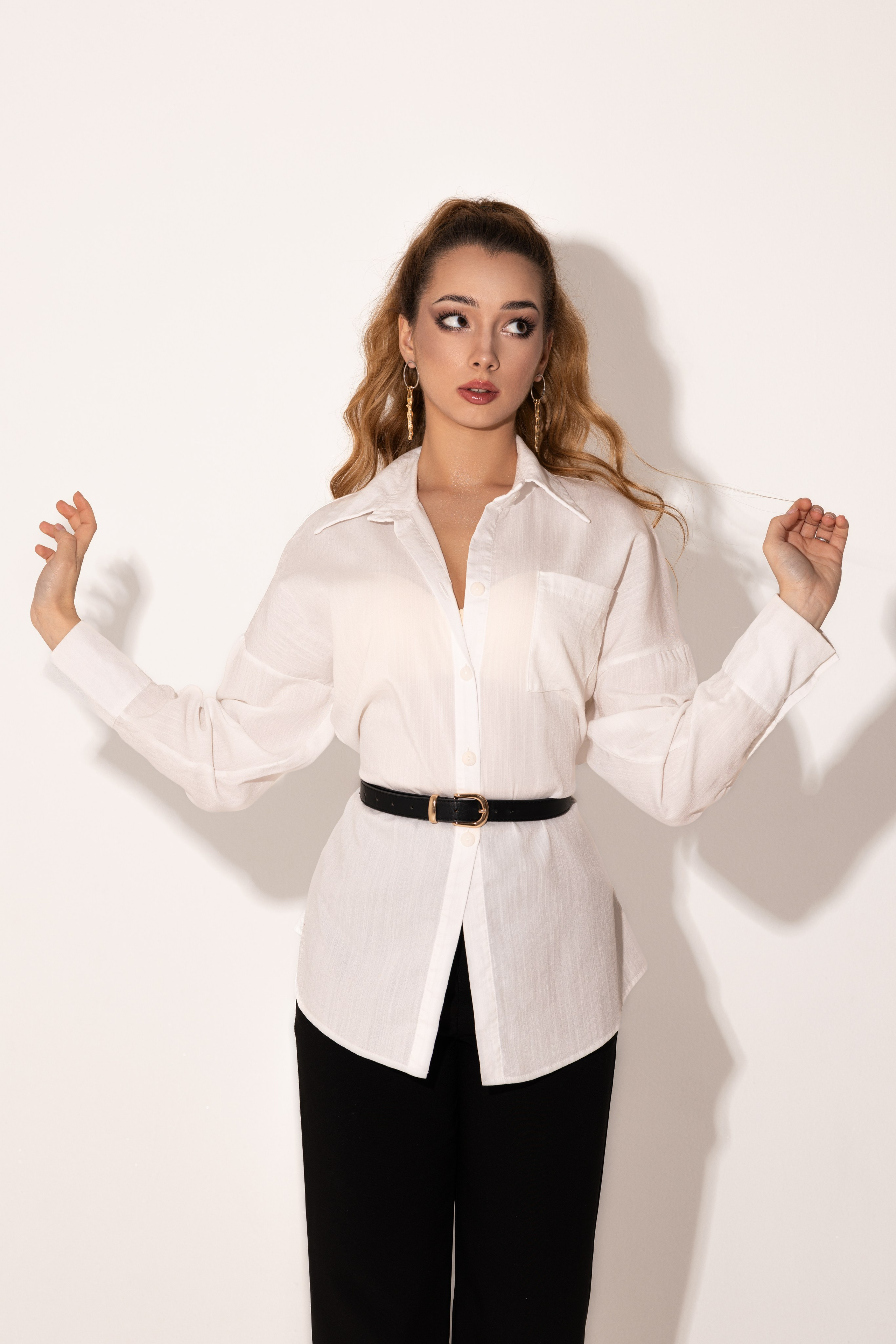 Студийная съемка с Полиной на циклораме в формате для «себя». Дмитрий Шульгин, портретный фотограф в Воронеже