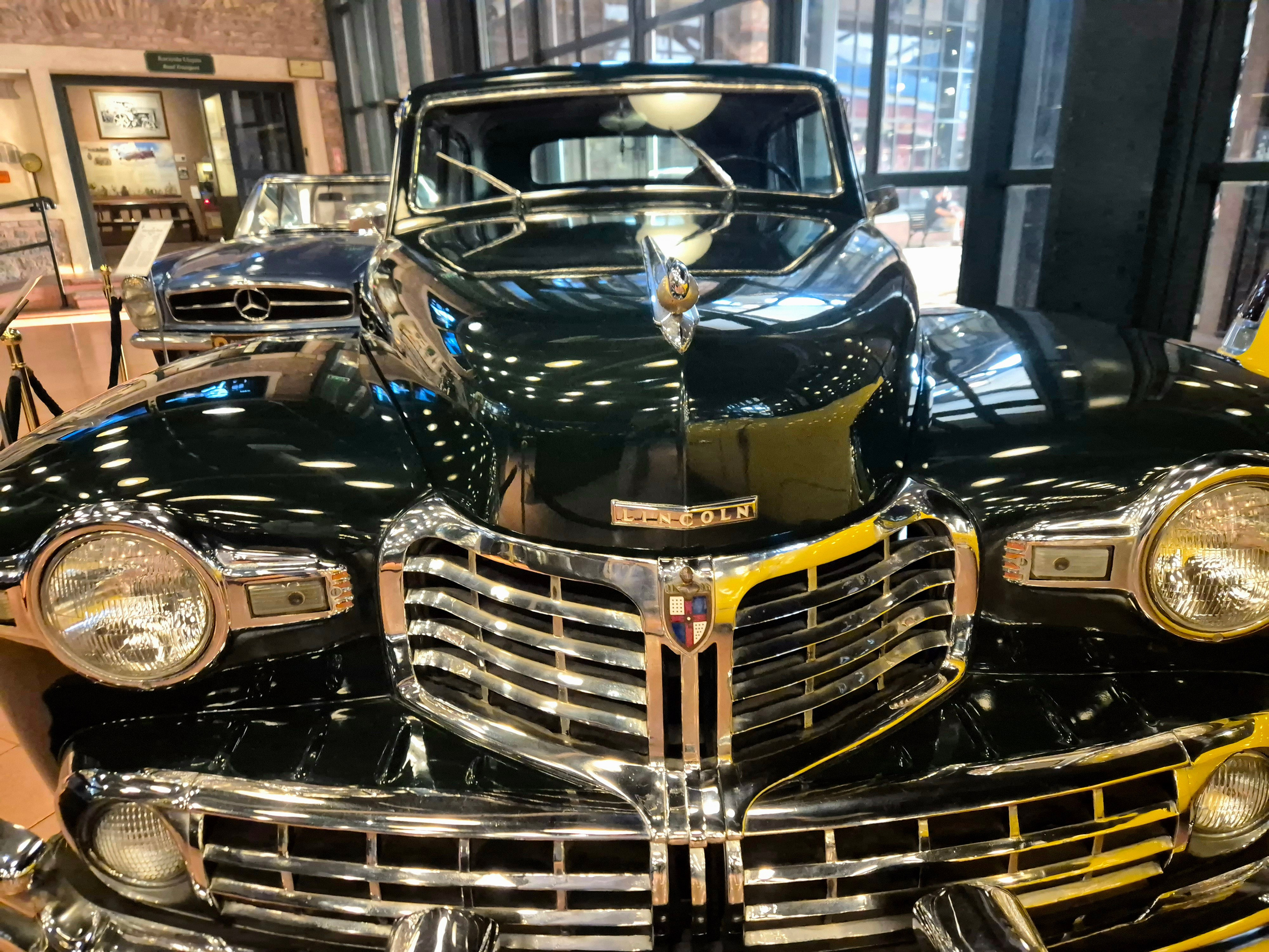 Чего здесь только нет. Кажется в стенах этого музея можно провести весь отпуск и все равно будет мало