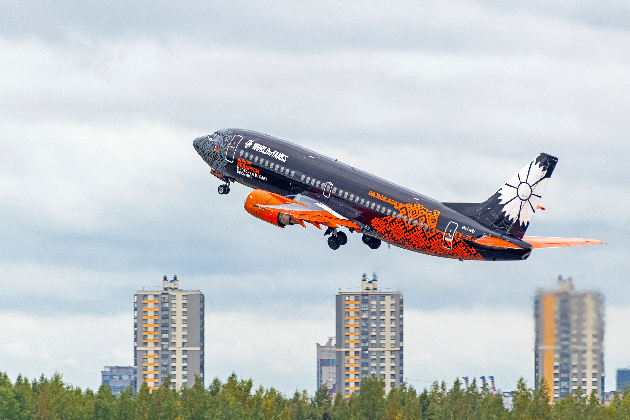 Авиация: самолеты, вертолеты, небесные зарисовки. От прошлого к будущему авиации через фотографию