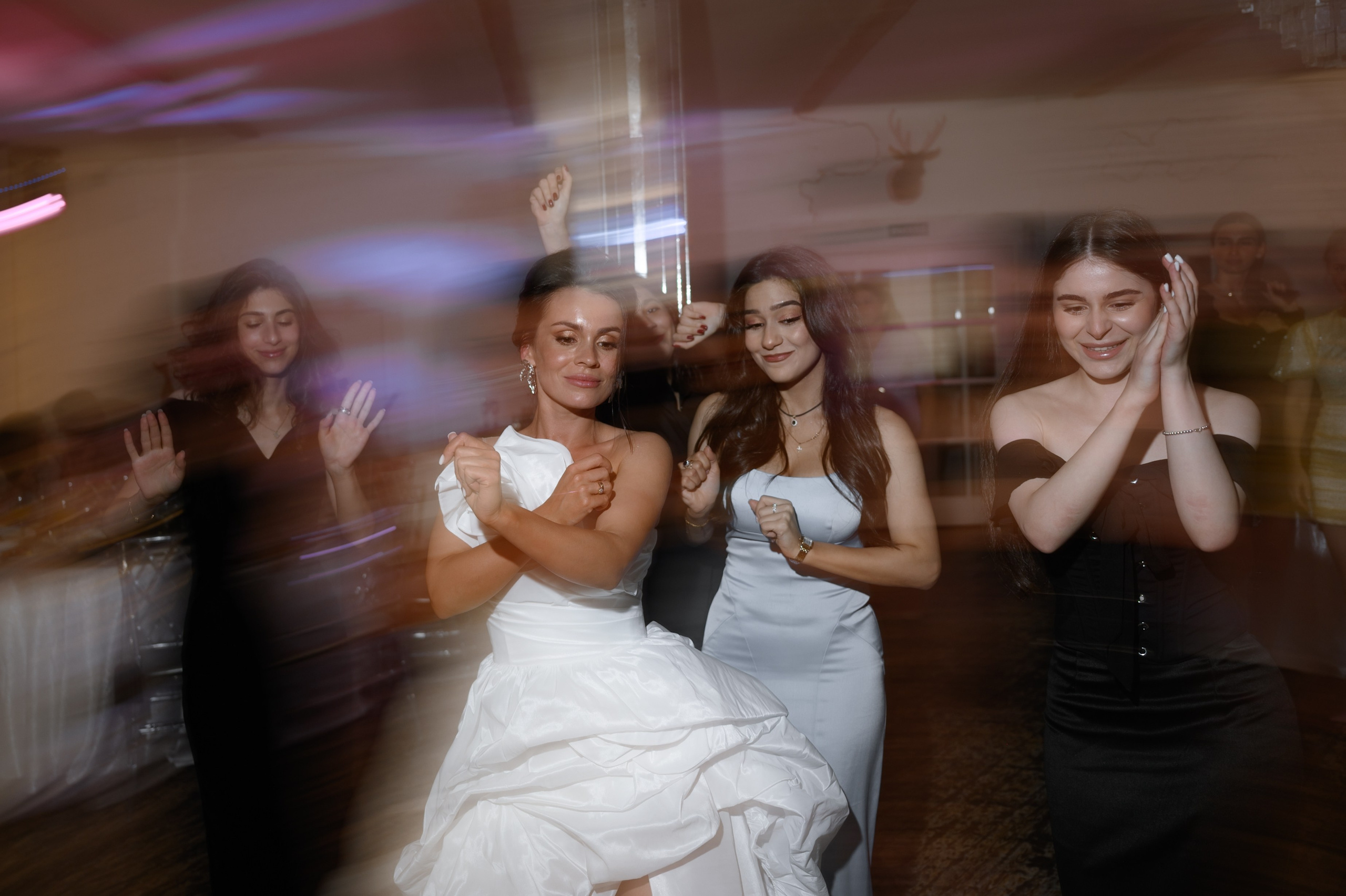 23.08.2024. RETOUCH-HOUSE