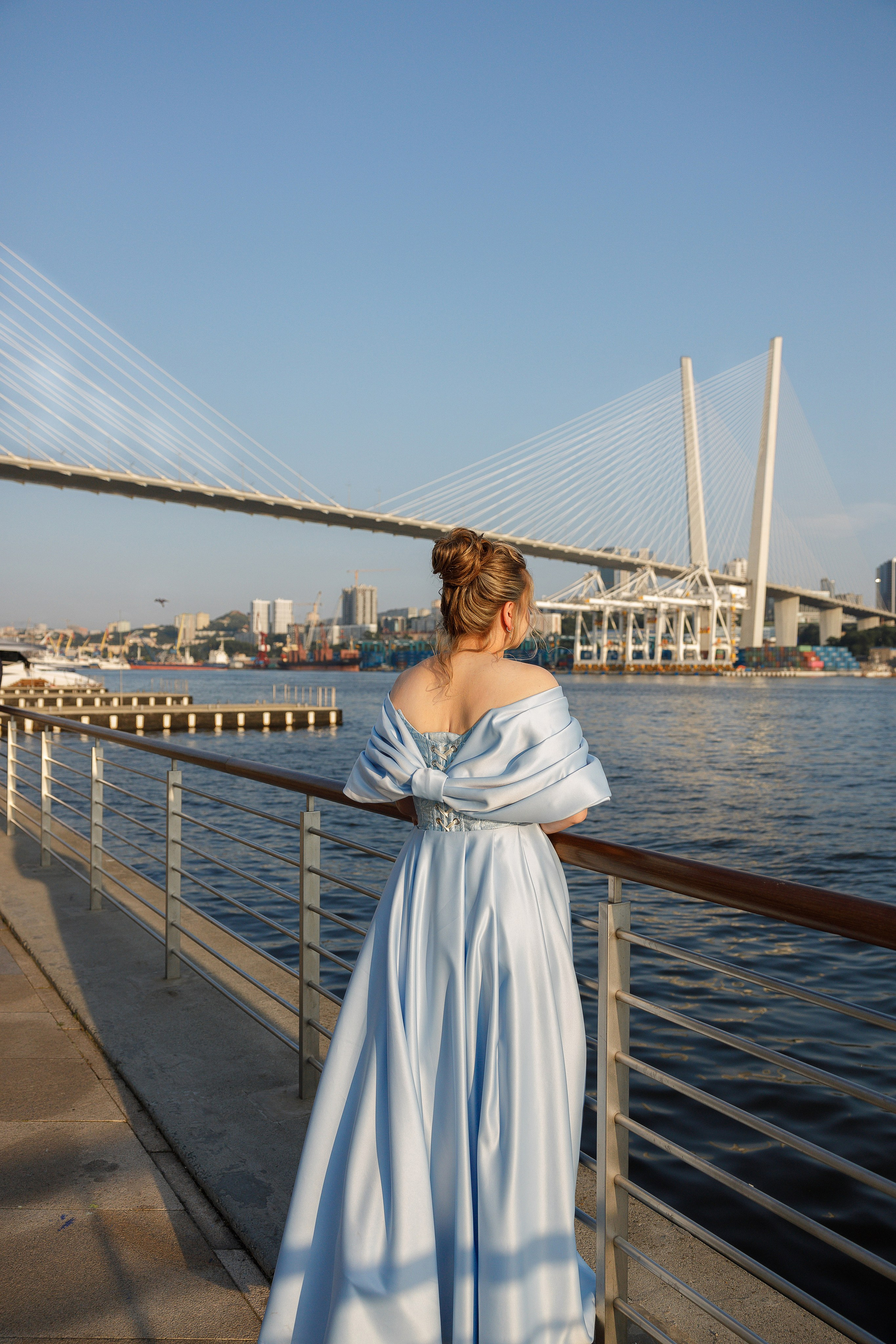 Выпускной вечер 13 школа (Индивидуальная съемка). Photoalbum-vl.ru