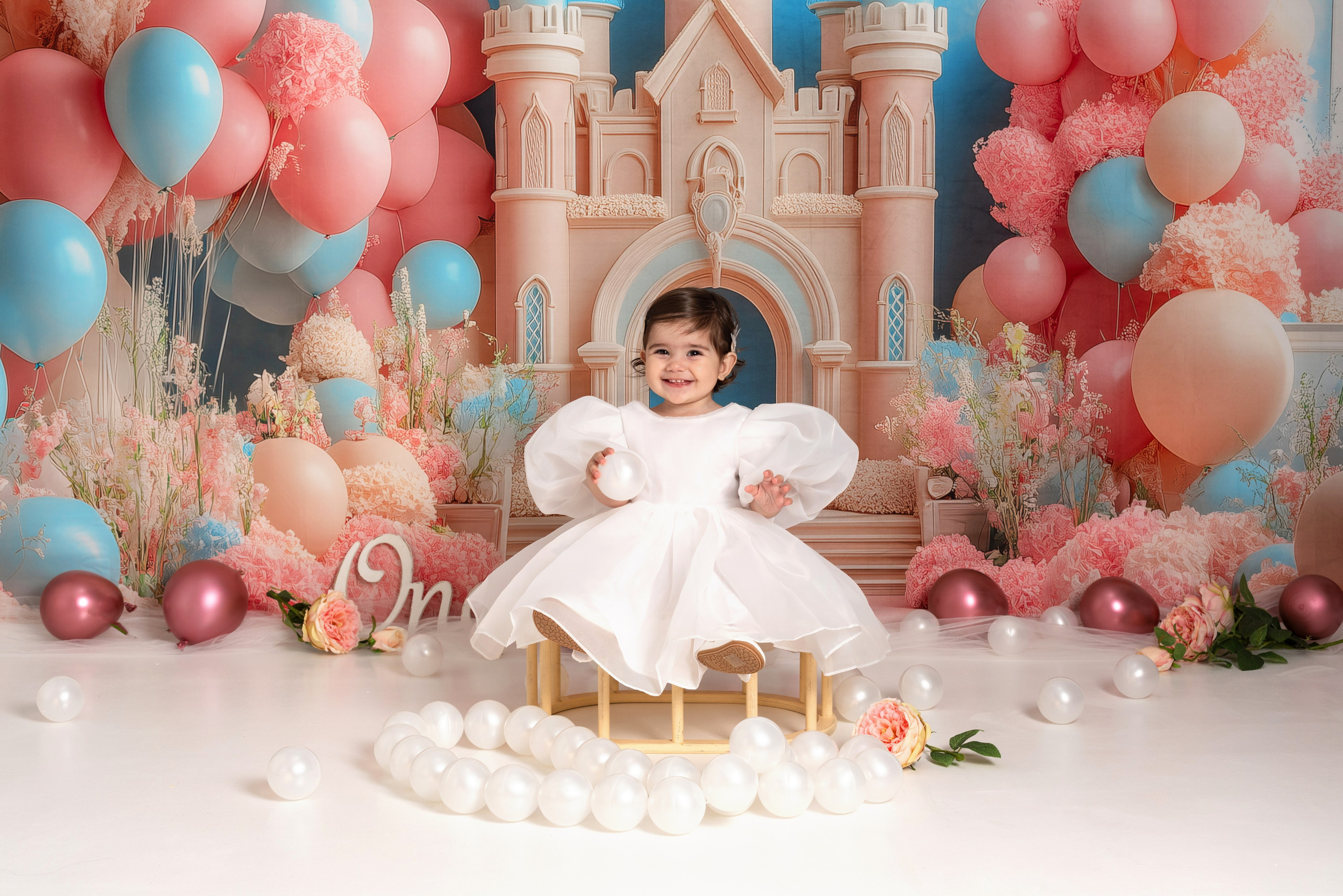 С тортиком. Фотограф новорождённых Псков