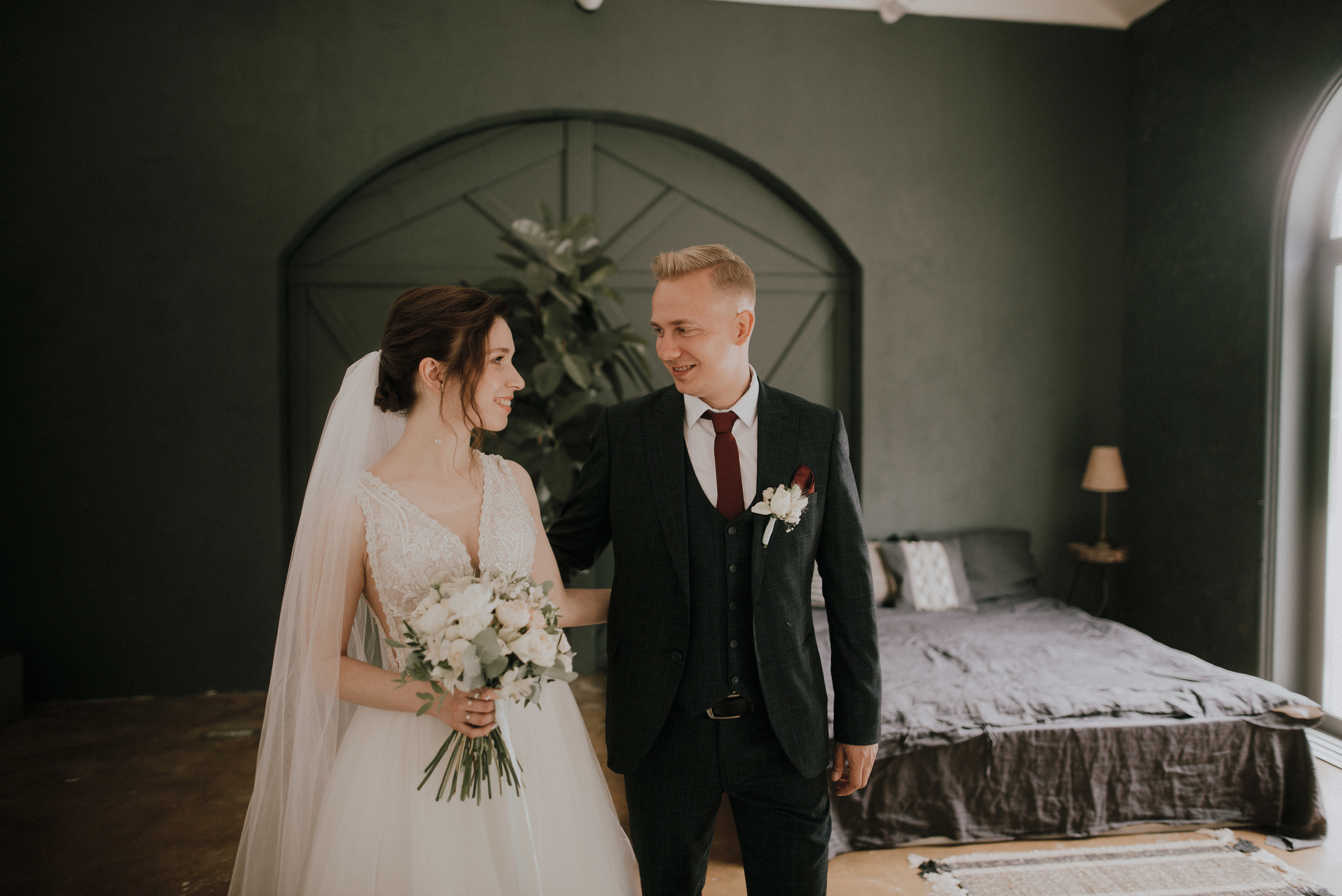 Оля и Ваня анонс. Свадебный фотограф в Москве и Ярославле Павел Кандауров