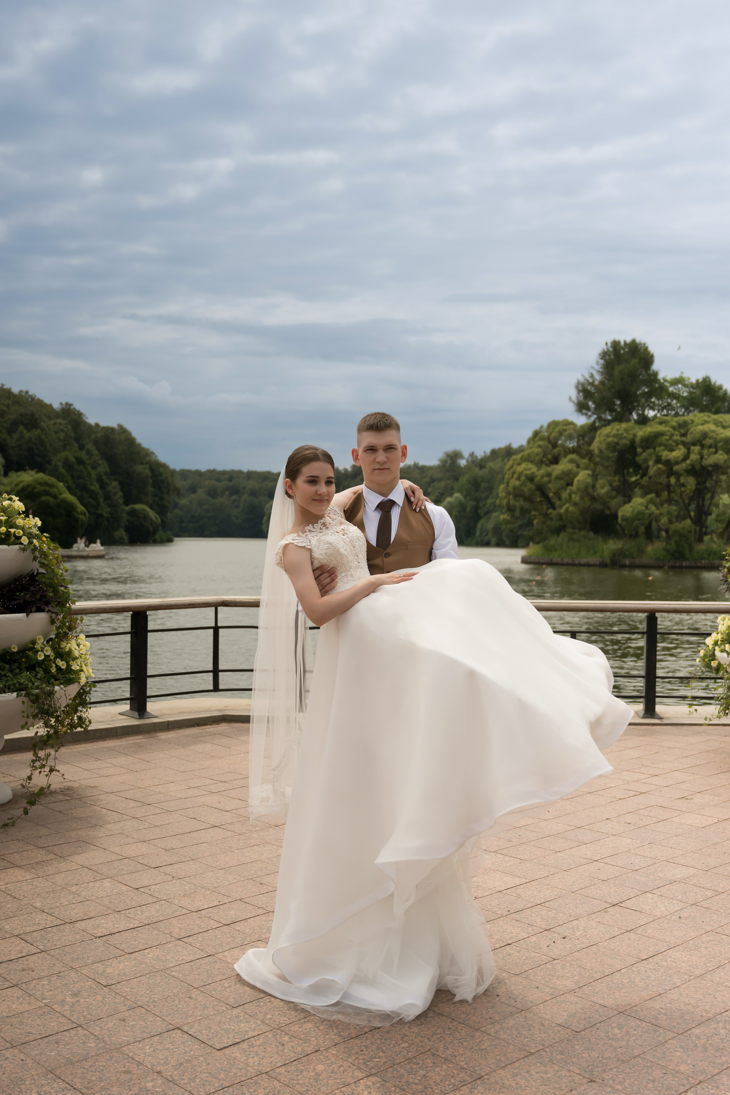 Данила & Олеся. Семейный и контент фотограф в Москве Alira