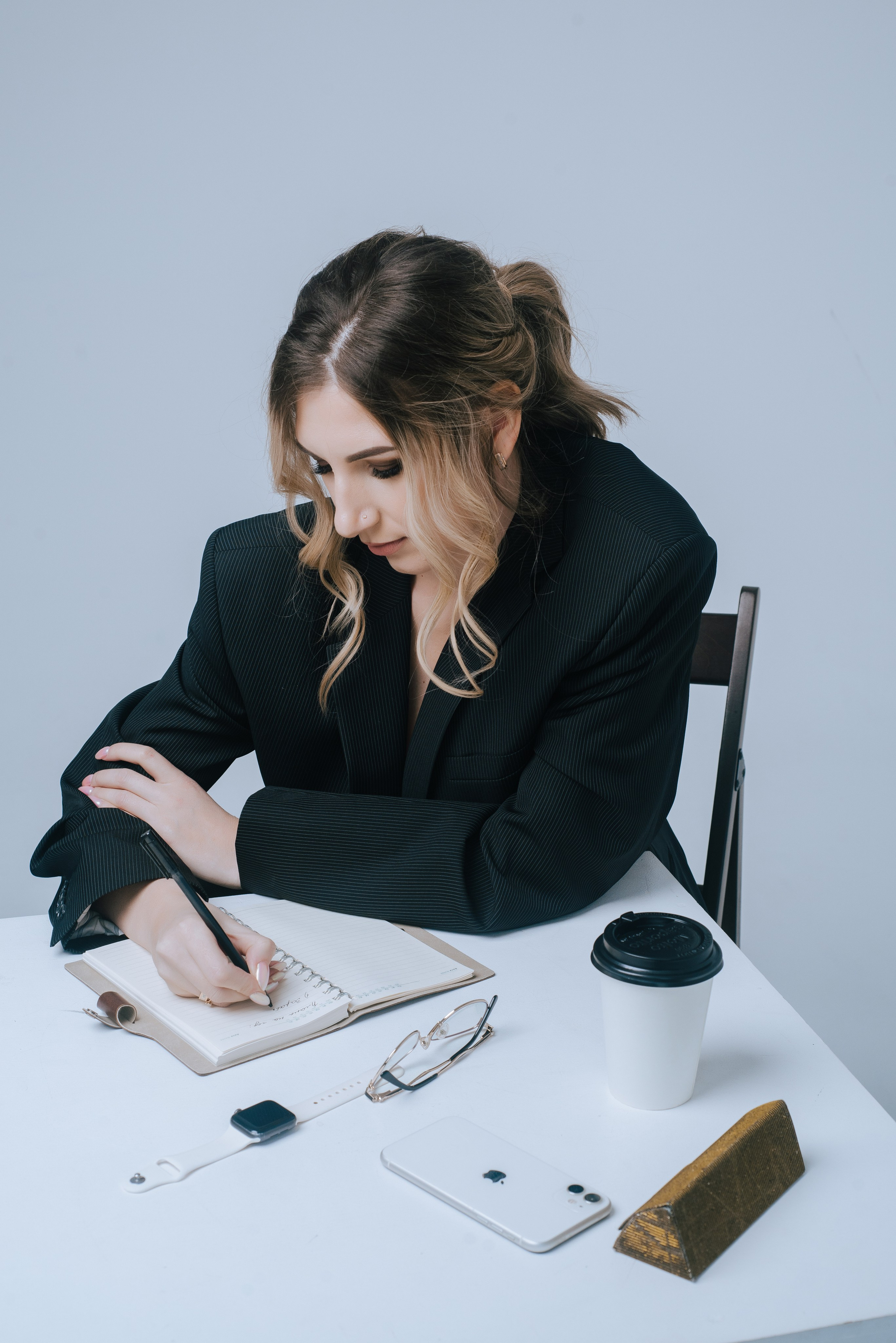 Контент для блога. Фотограф Ярмишко Дарья. Выпускные фотокниги