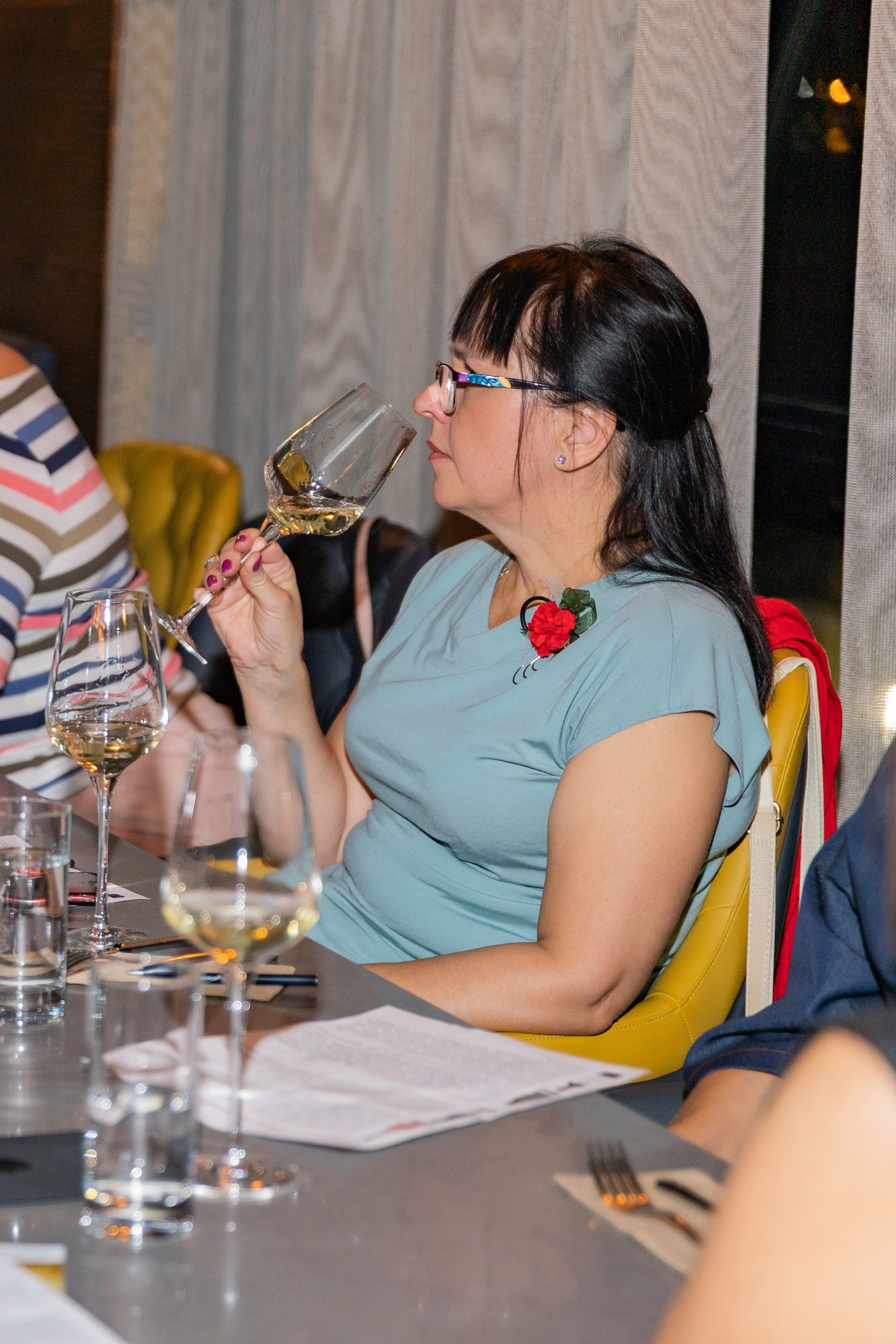 Дигустация вина от магазина Дилан в ресторане Кантина. Выпускные альбомы во Владивостоке