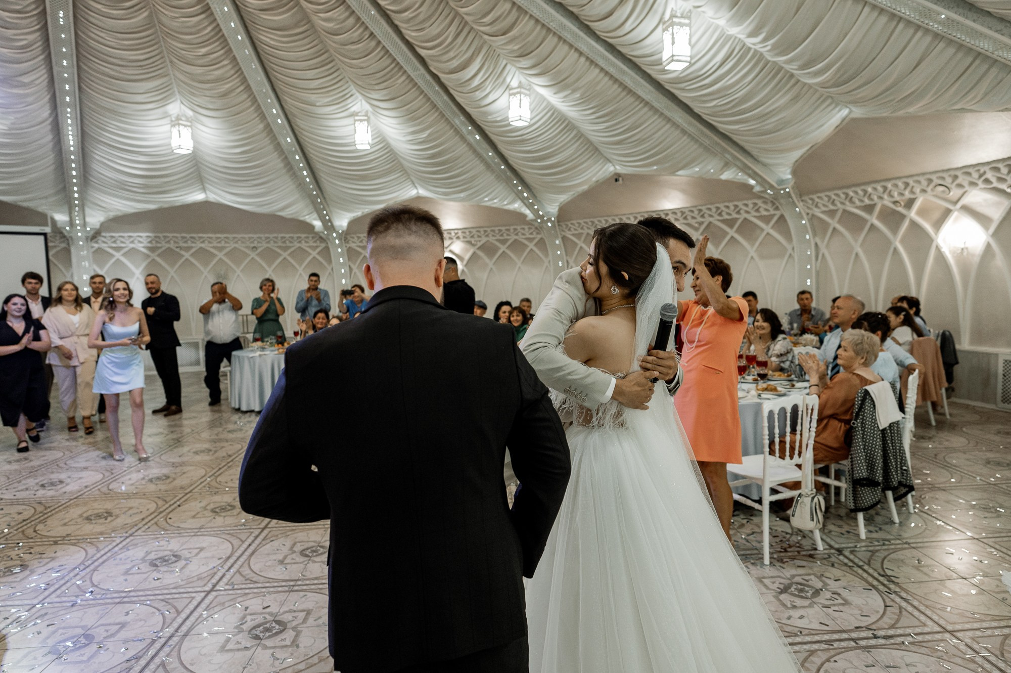 Денис и Алсу. Свадебный фотограф в Тюмени Анастасия Конева