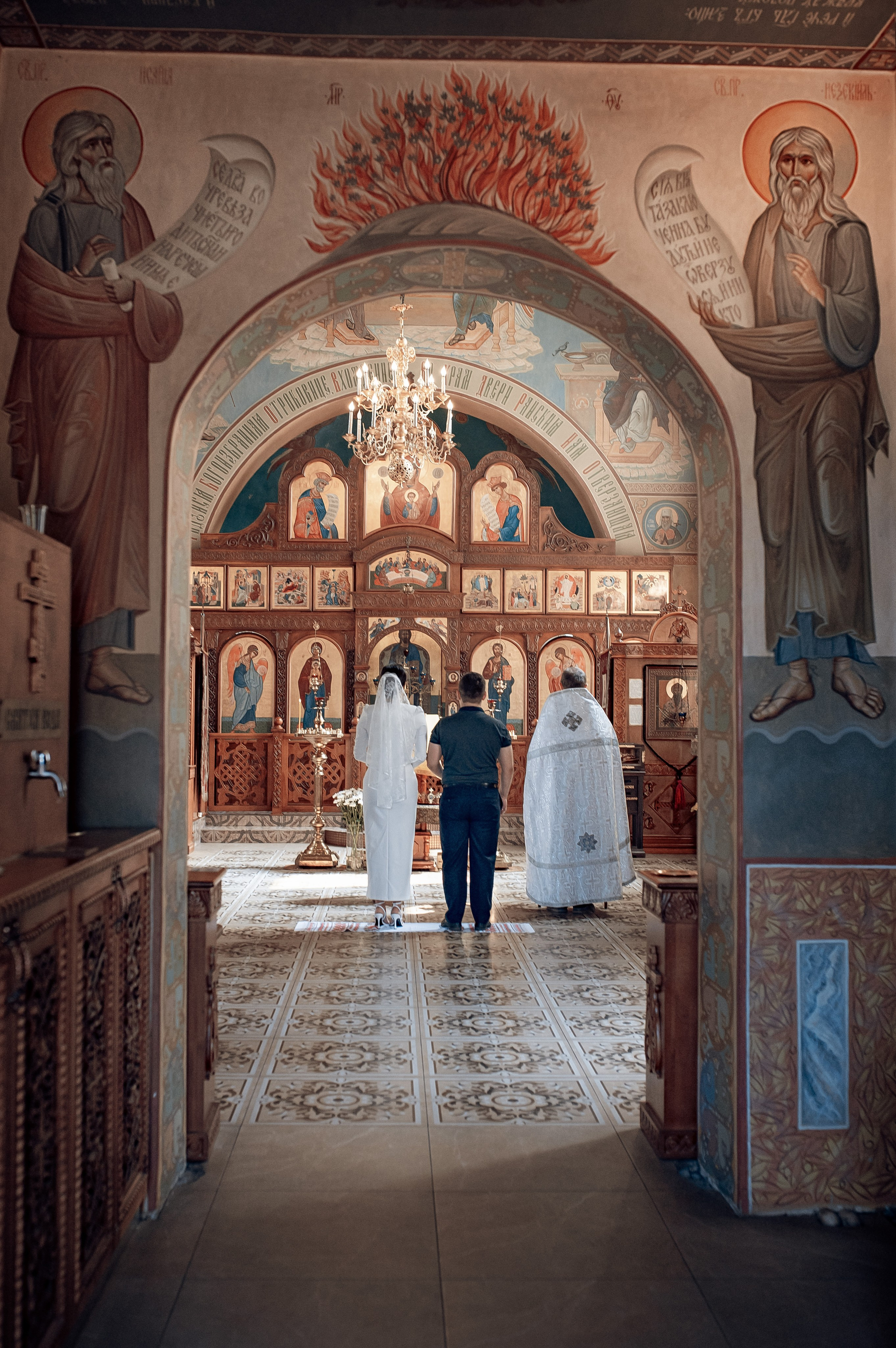 Венчание Веры и Рустама. Фотографы крещения/венчания  Красноярск Татьяна и Вячеслав Переваловы